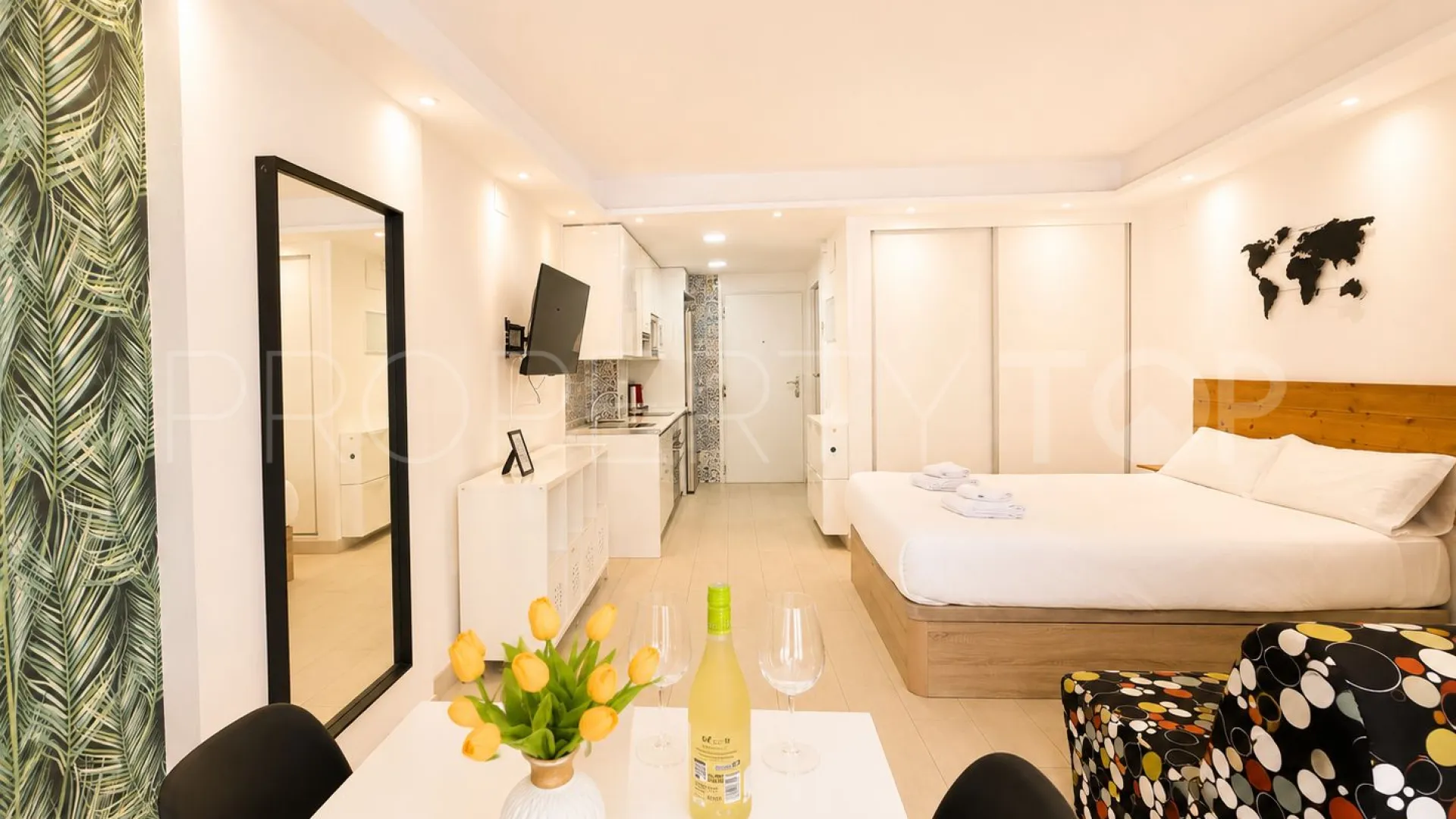 For sale studio in Arroyo de la Miel