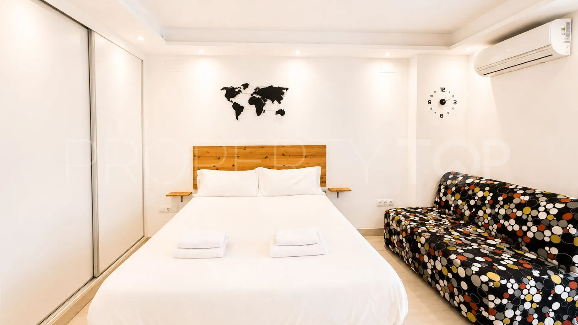For sale studio in Arroyo de la Miel