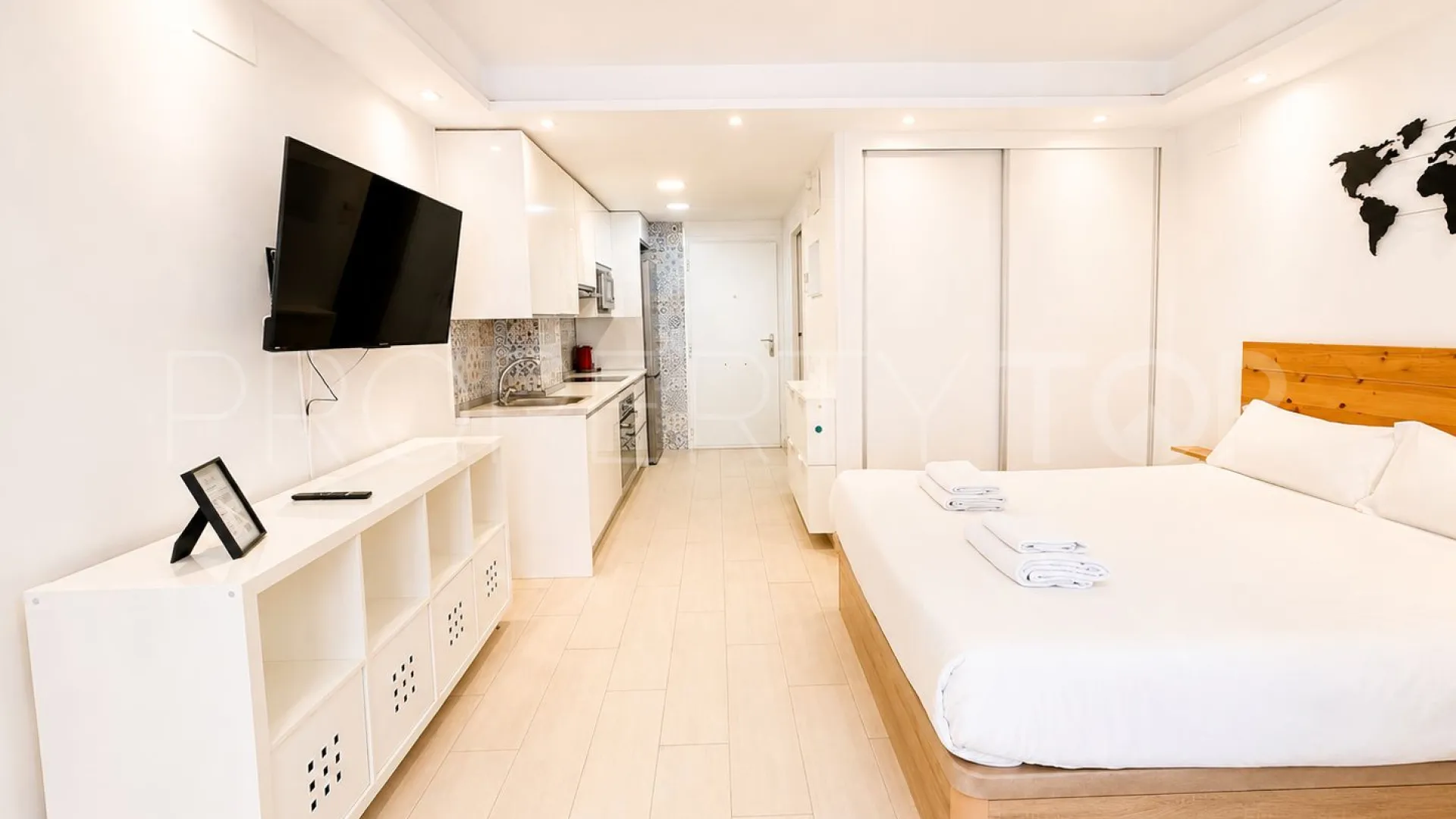 For sale studio in Arroyo de la Miel
