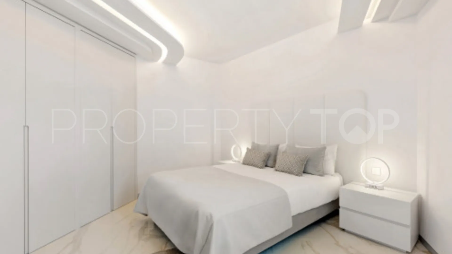Villa en venta de 6 dormitorios en Los Monteros Playa