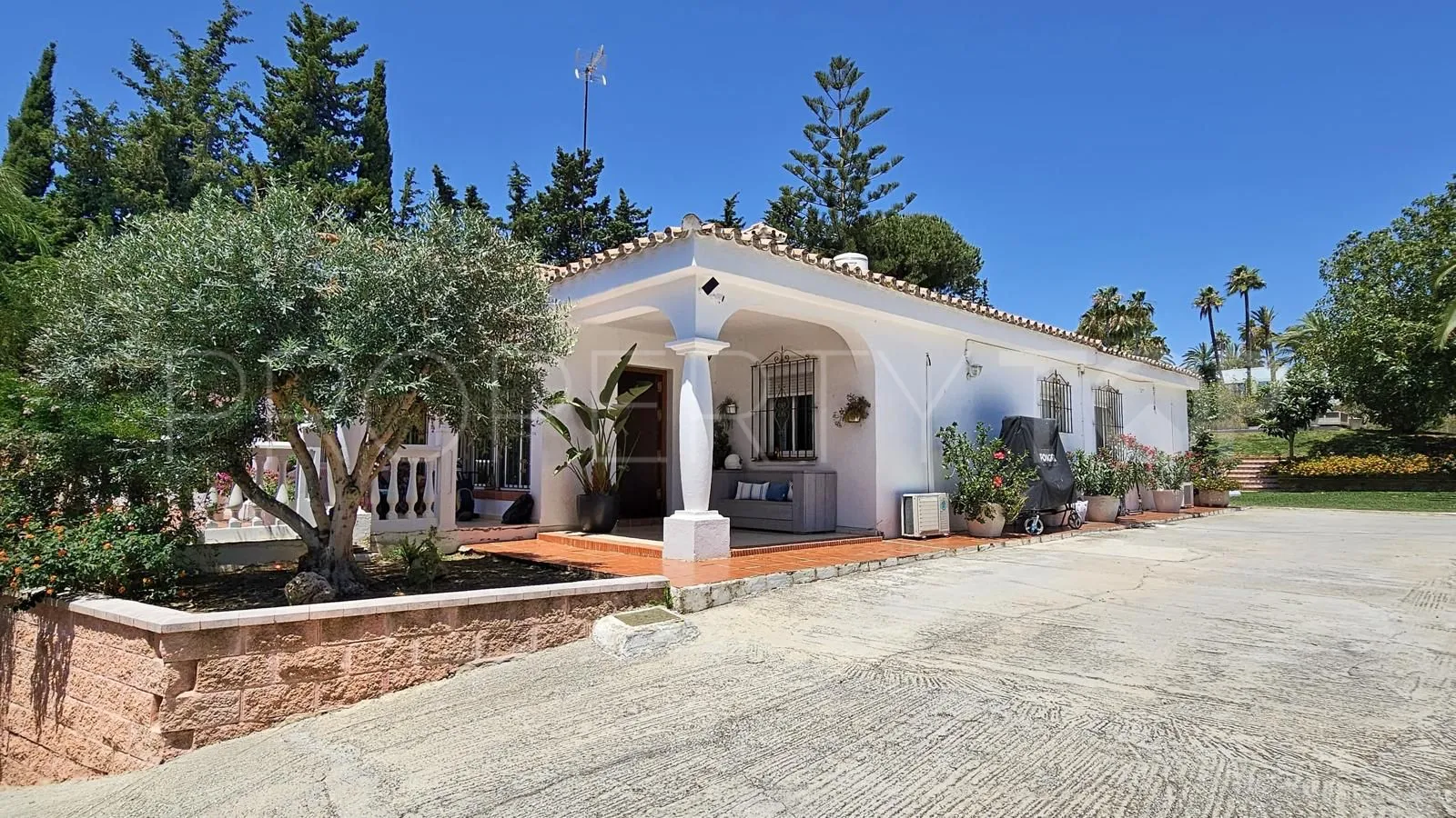 Villa en venta con 5 dormitorios en Paraiso Barronal
