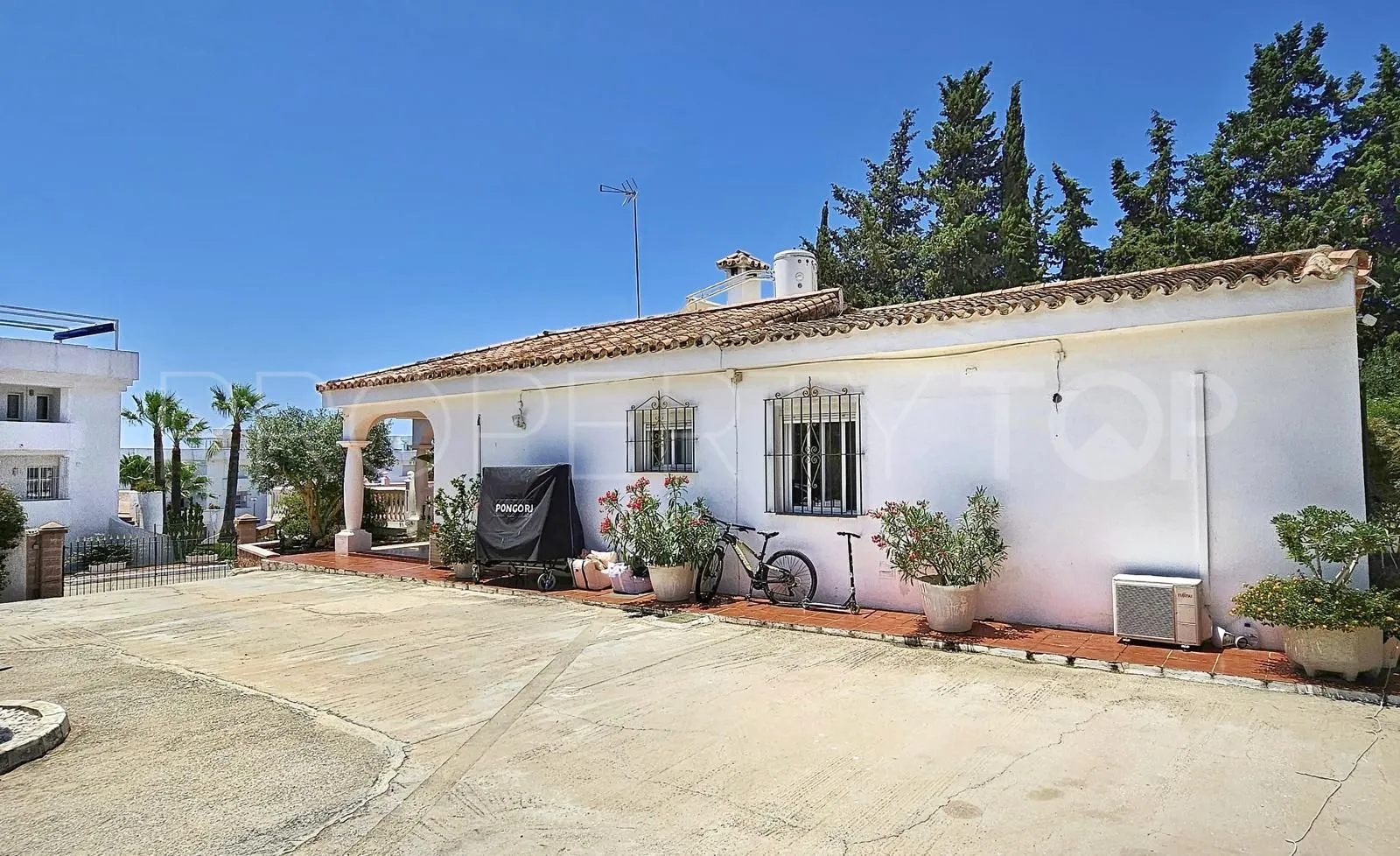 Villa en venta con 5 dormitorios en Paraiso Barronal