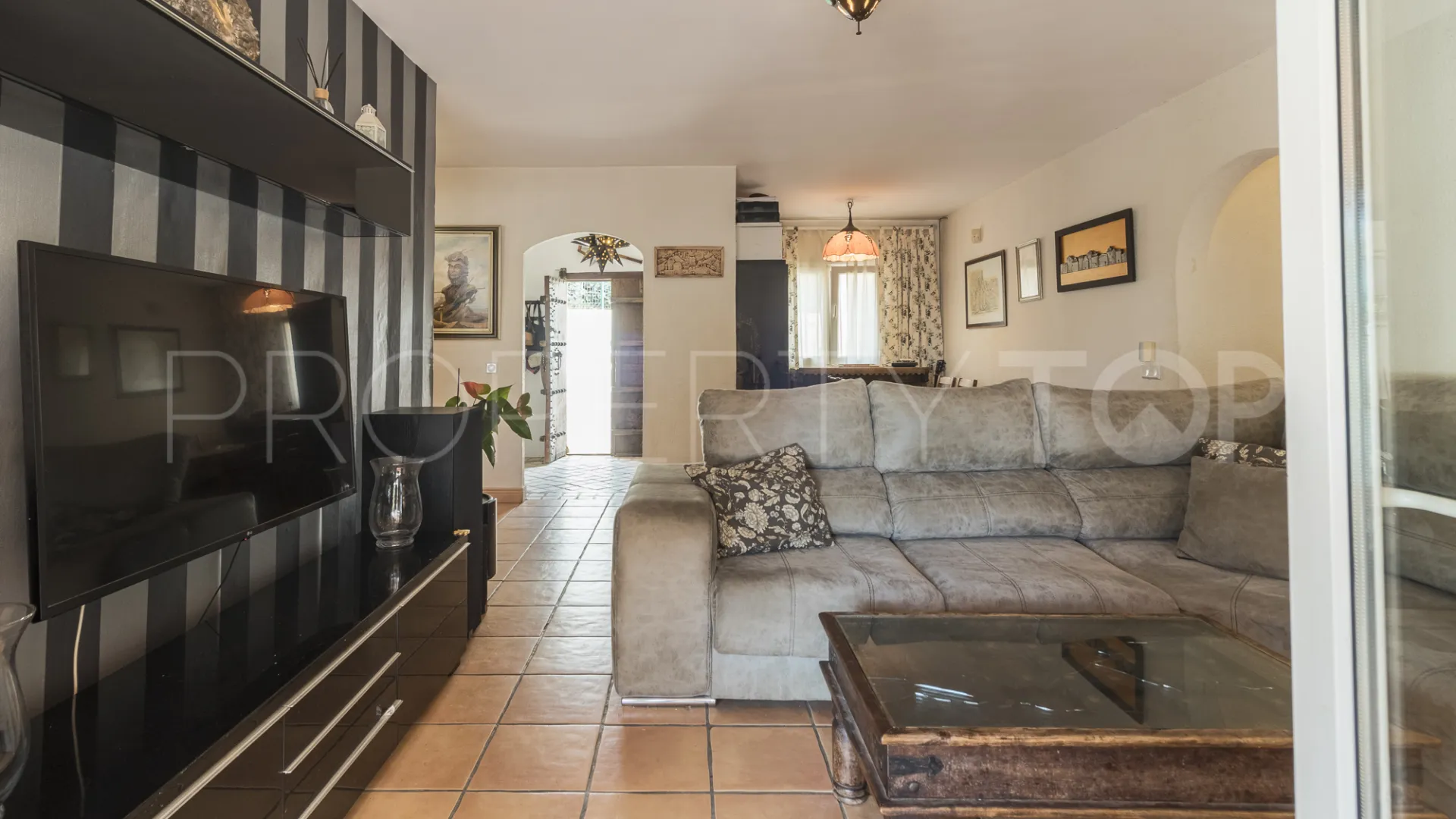 3 bedrooms Marbella East house for sale