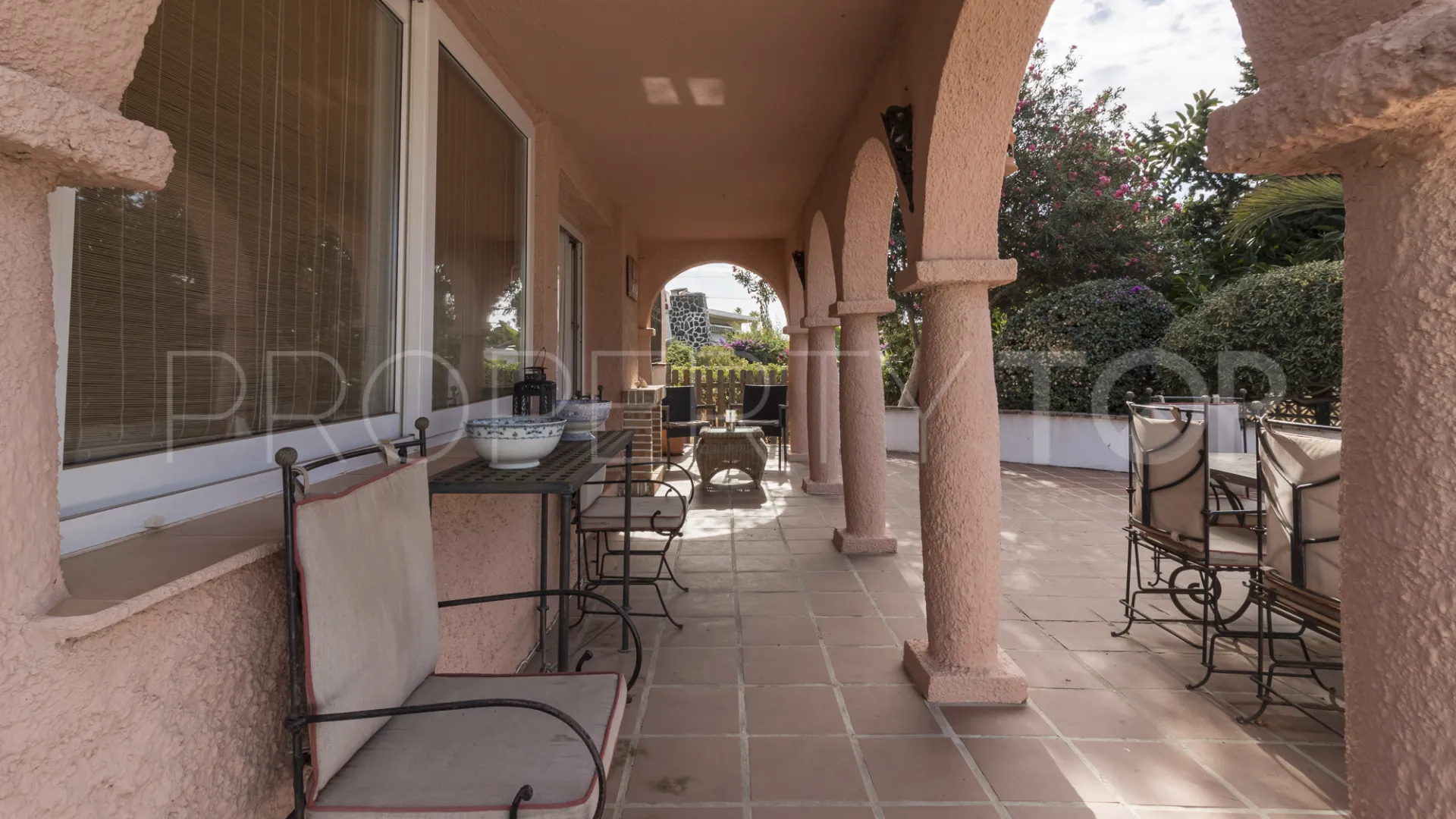 3 bedrooms Marbella East house for sale