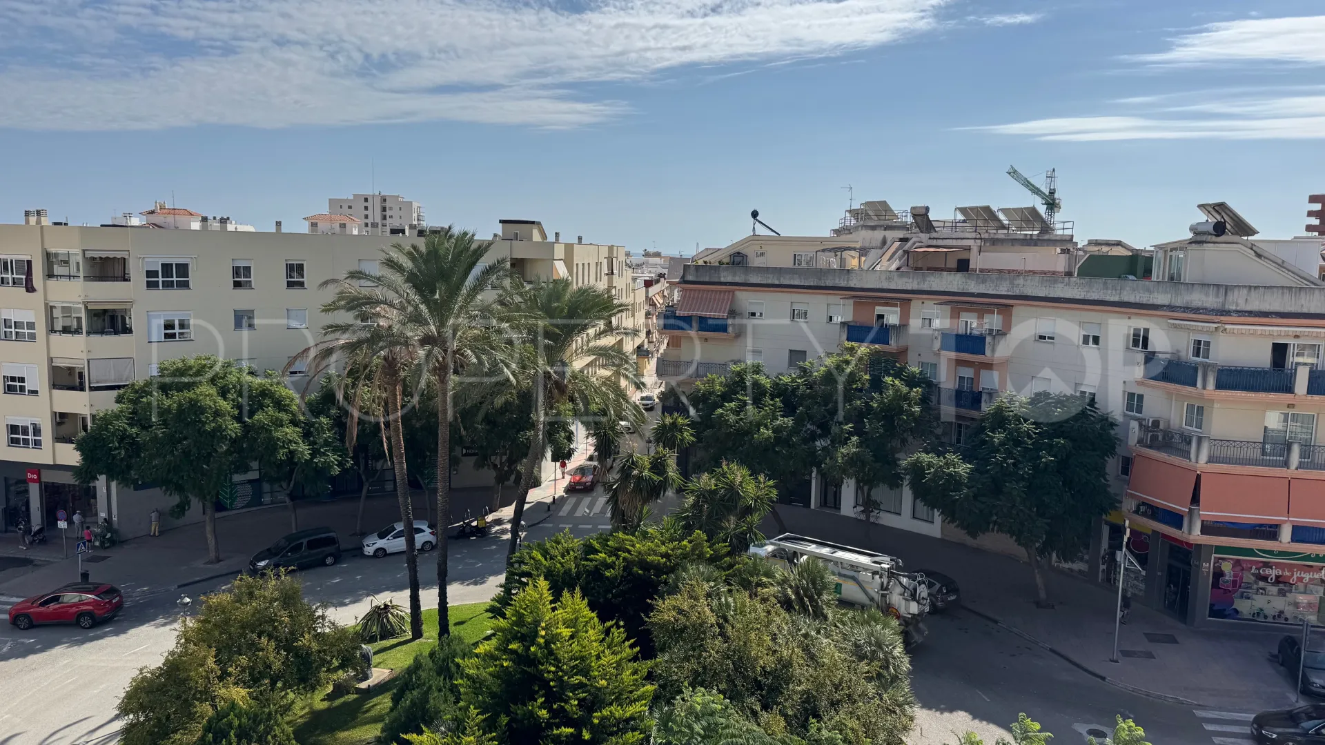Buy Estepona penthouse with 4 bedrooms