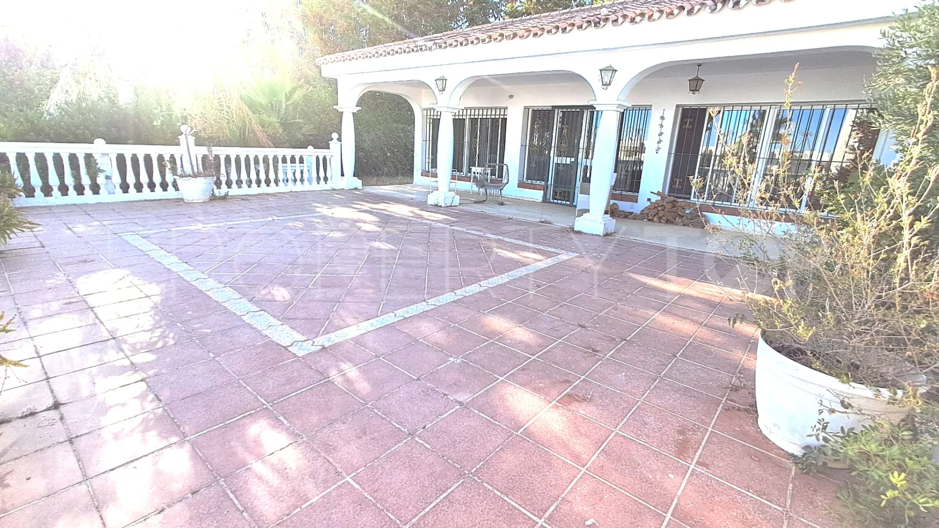 Se vende villa en Paraiso Medio