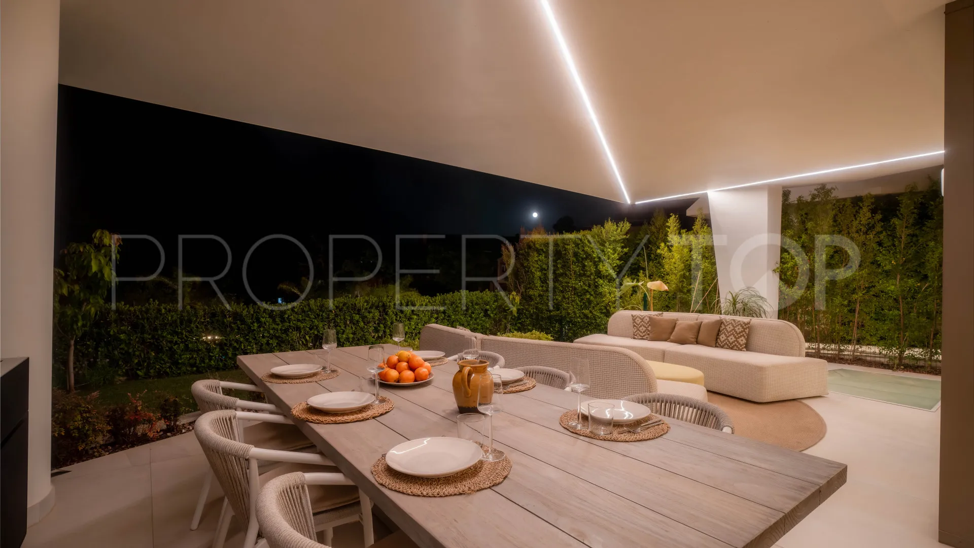 Villa en venta con 4 dormitorios en Celeste Marbella