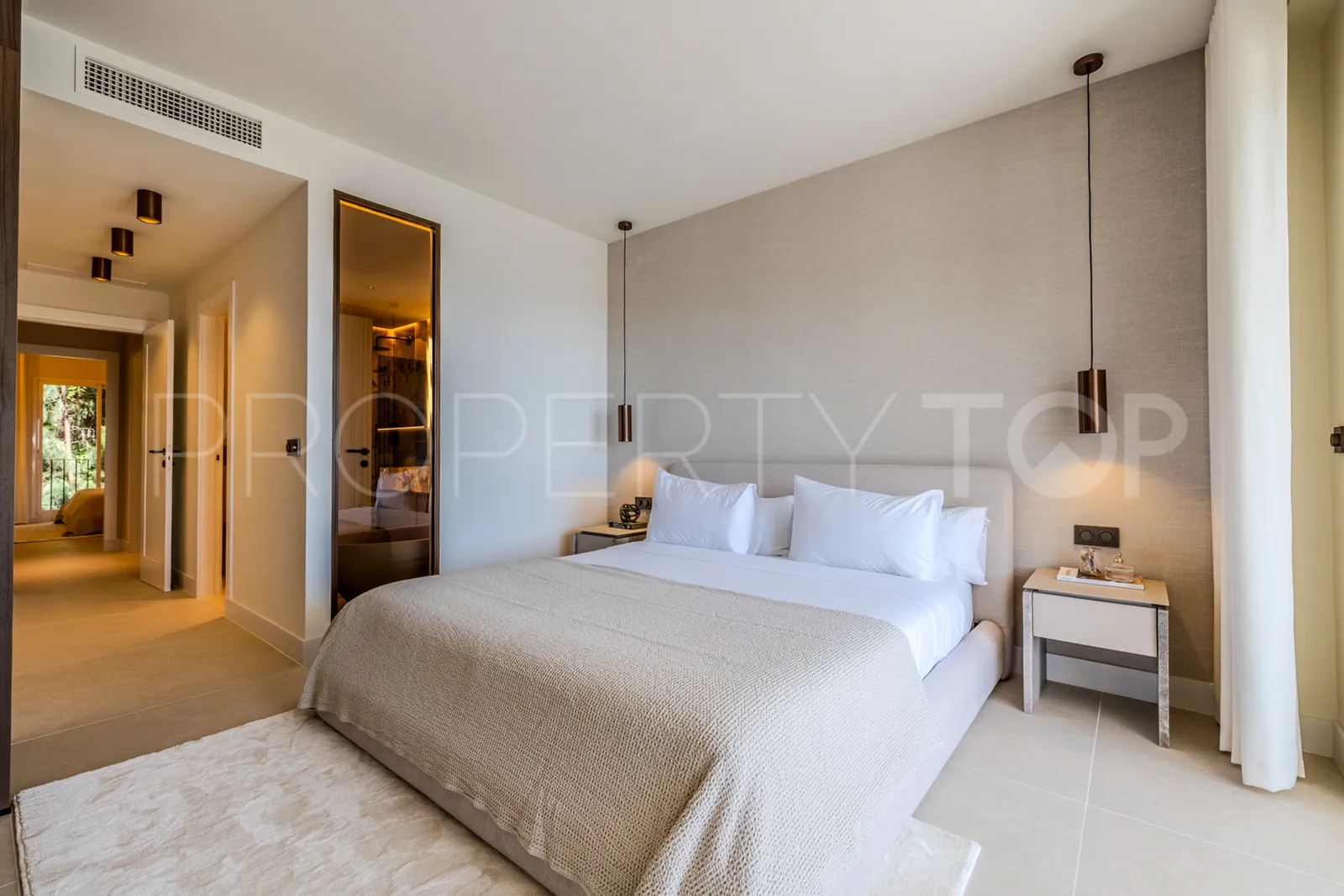 For sale apartment in La Quinta with 3 bedrooms