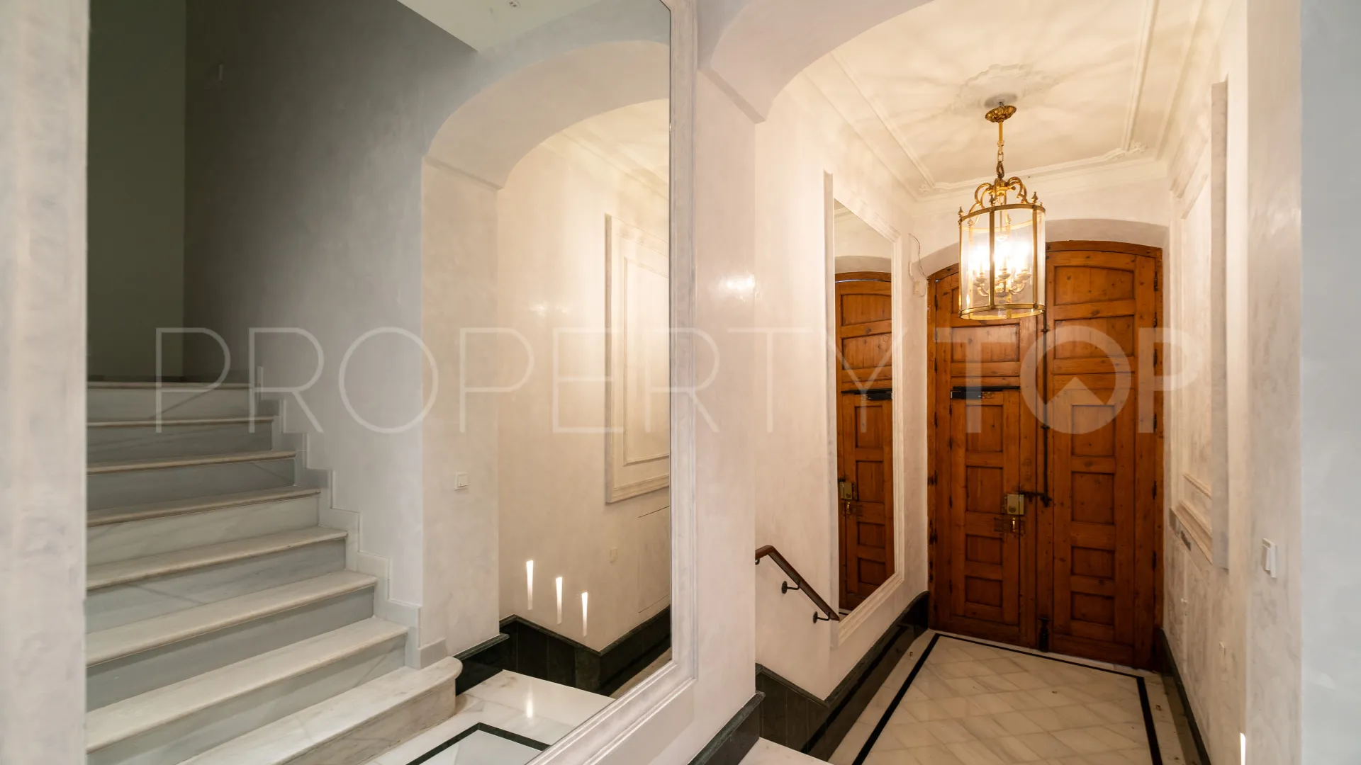 Apartment in Malaga for sale