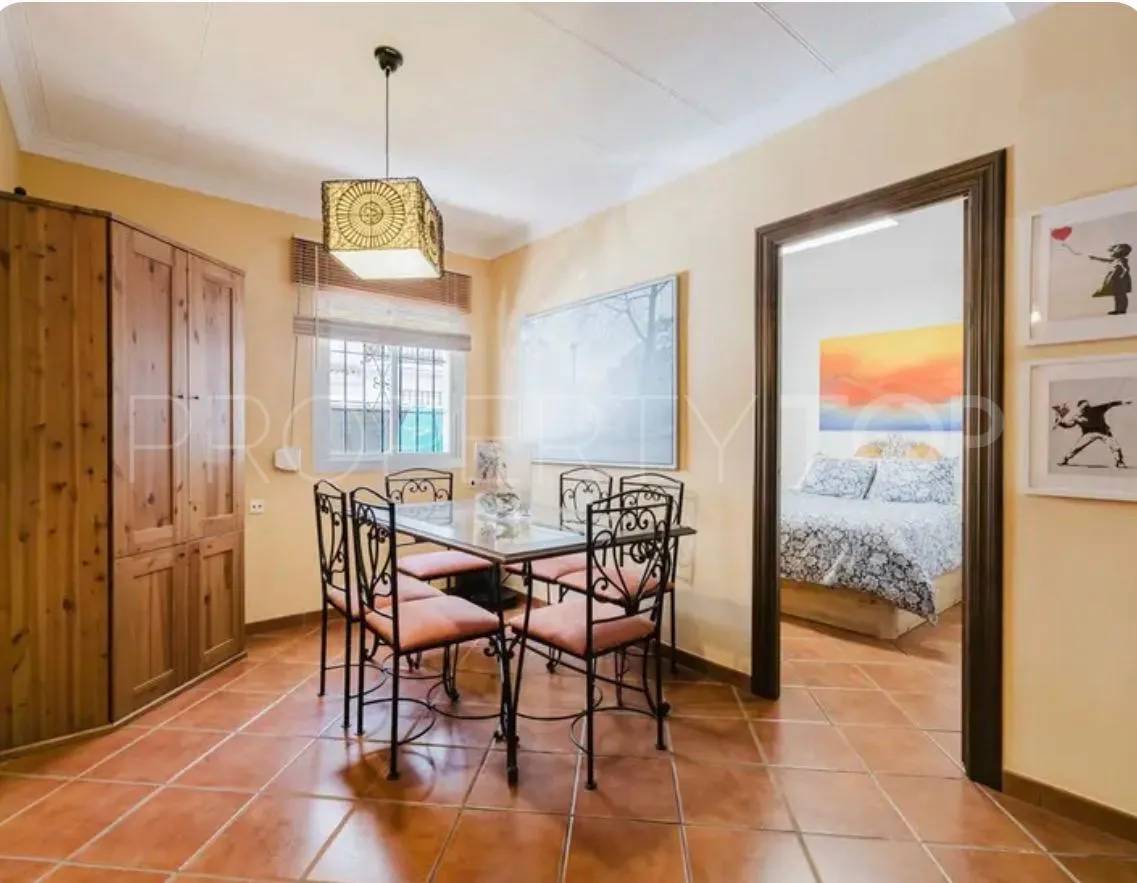 Buy town house with 4 bedrooms in San Pedro de Alcantara