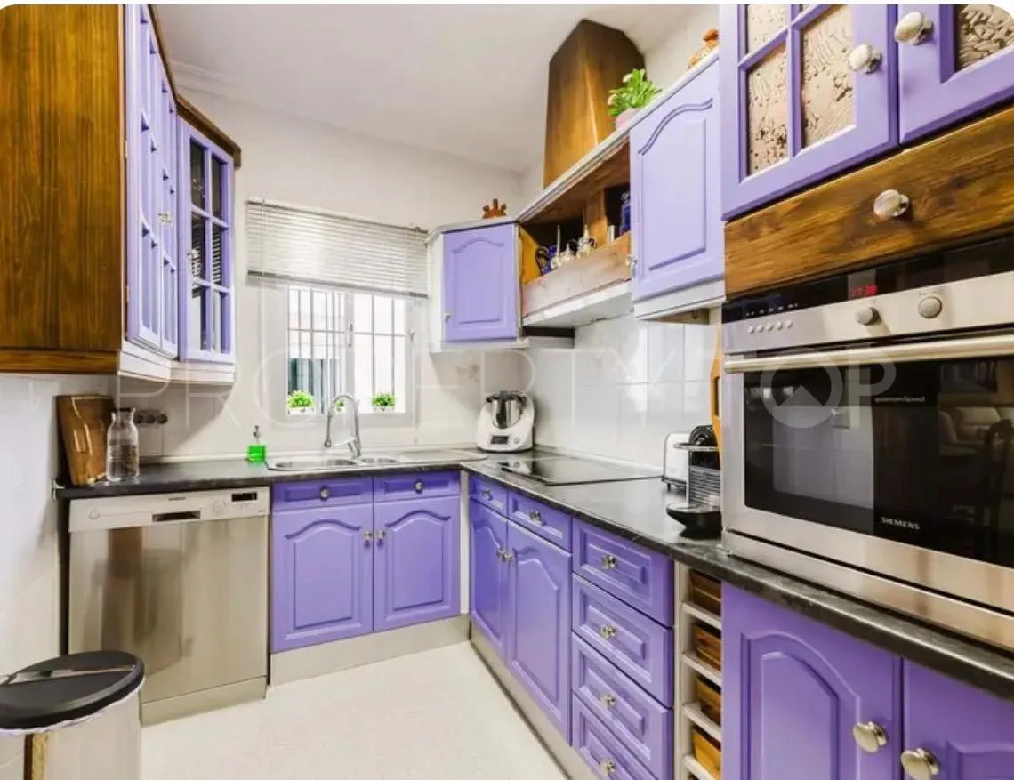 Buy town house with 4 bedrooms in San Pedro de Alcantara
