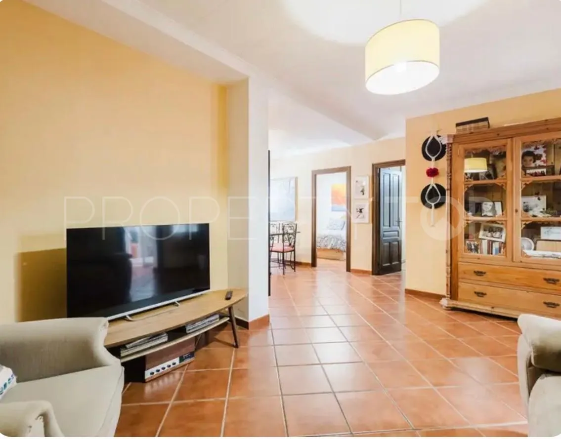 Buy town house with 4 bedrooms in San Pedro de Alcantara
