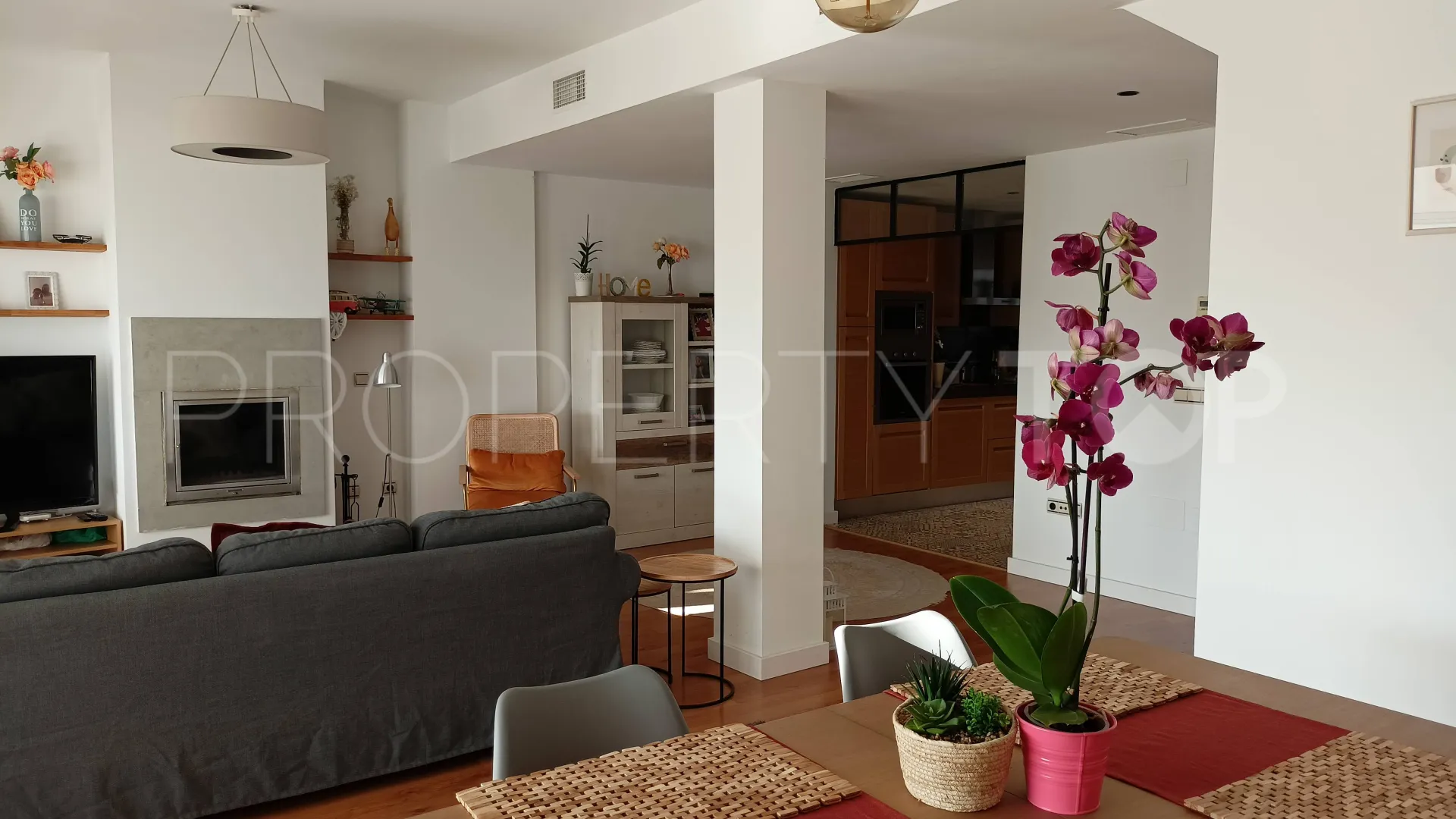 For sale town house with 3 bedrooms in Pinares de San Antón