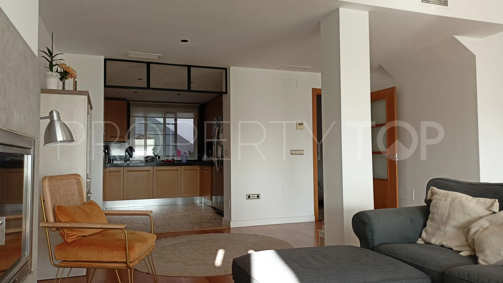 For sale town house with 3 bedrooms in Pinares de San Antón