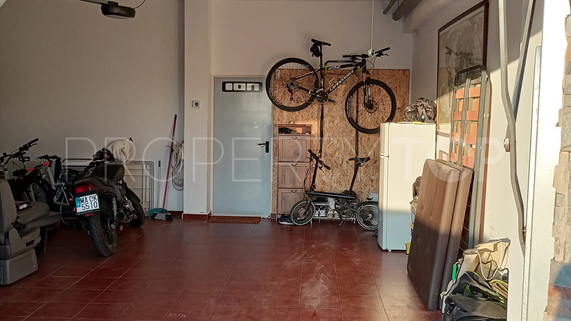 For sale town house with 3 bedrooms in Pinares de San Antón