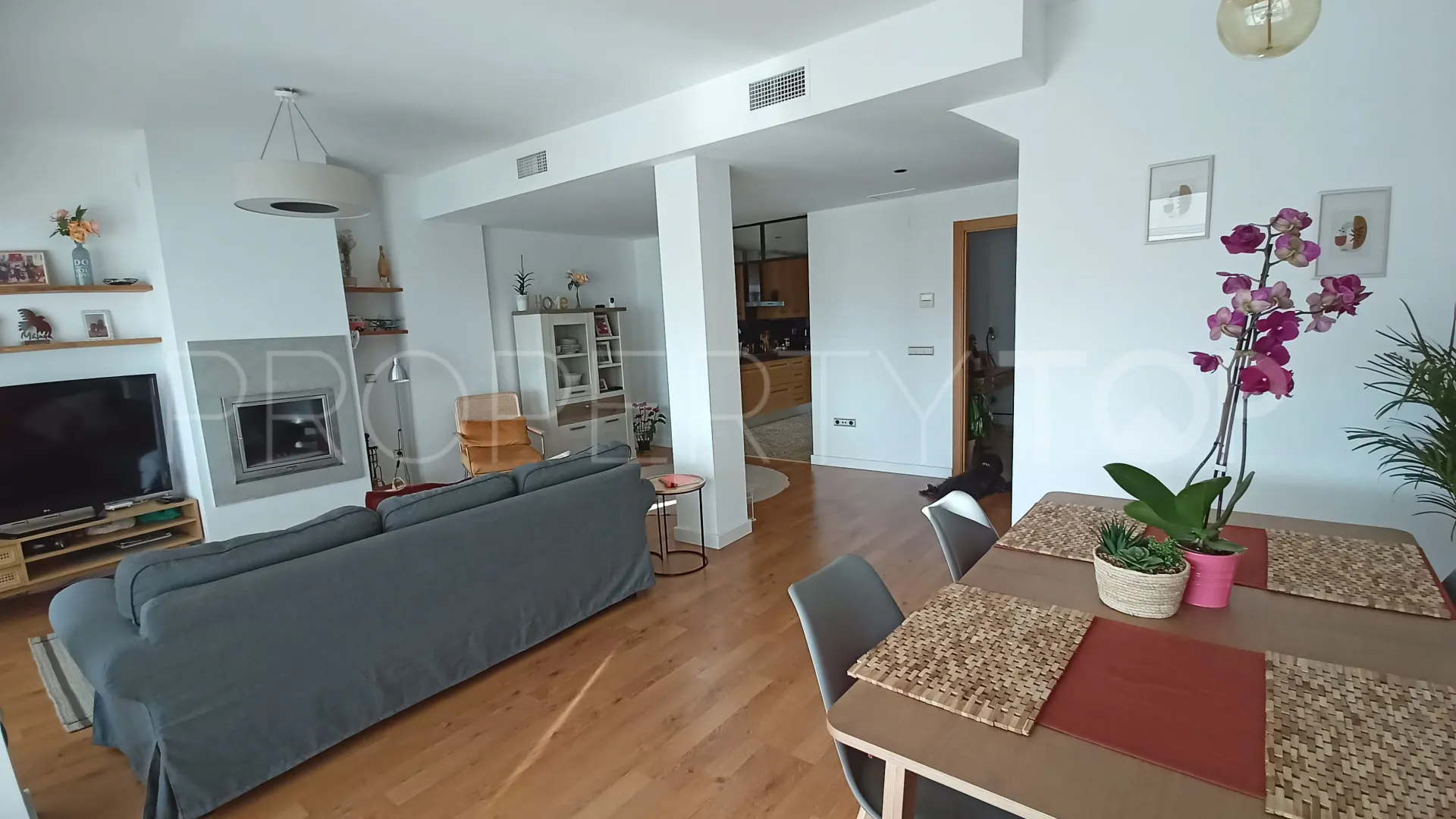 For sale town house with 3 bedrooms in Pinares de San Antón