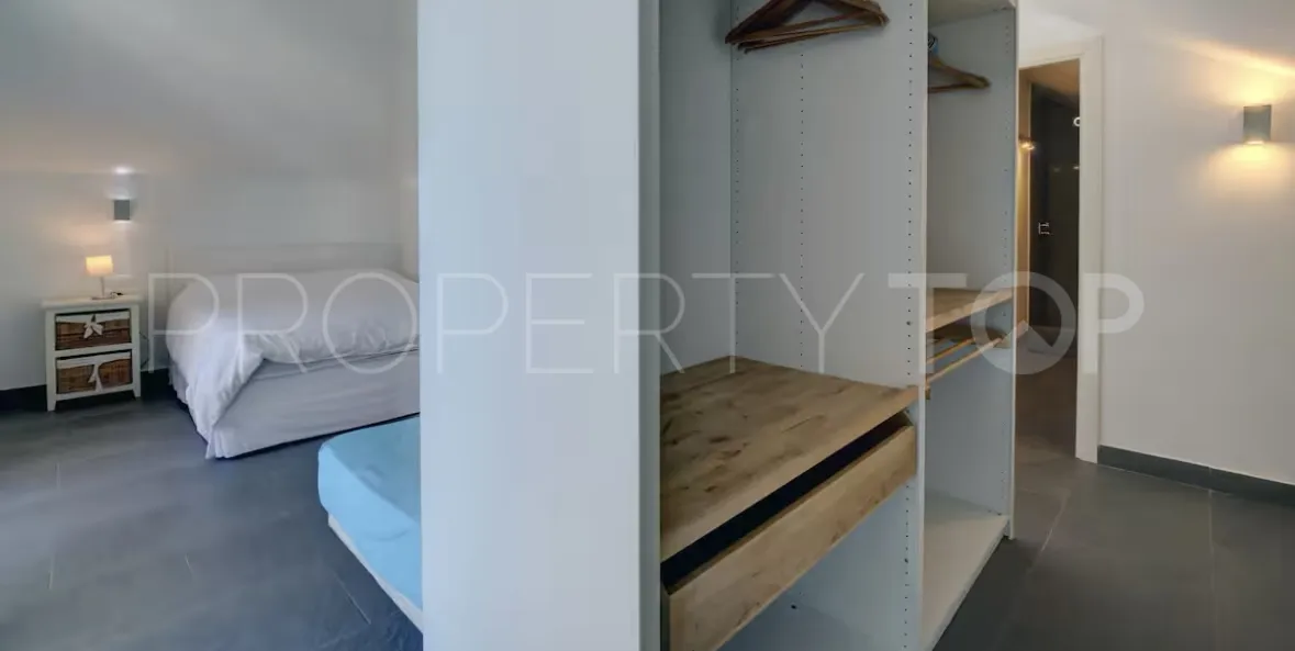 6 bedrooms villa in Manilva for sale