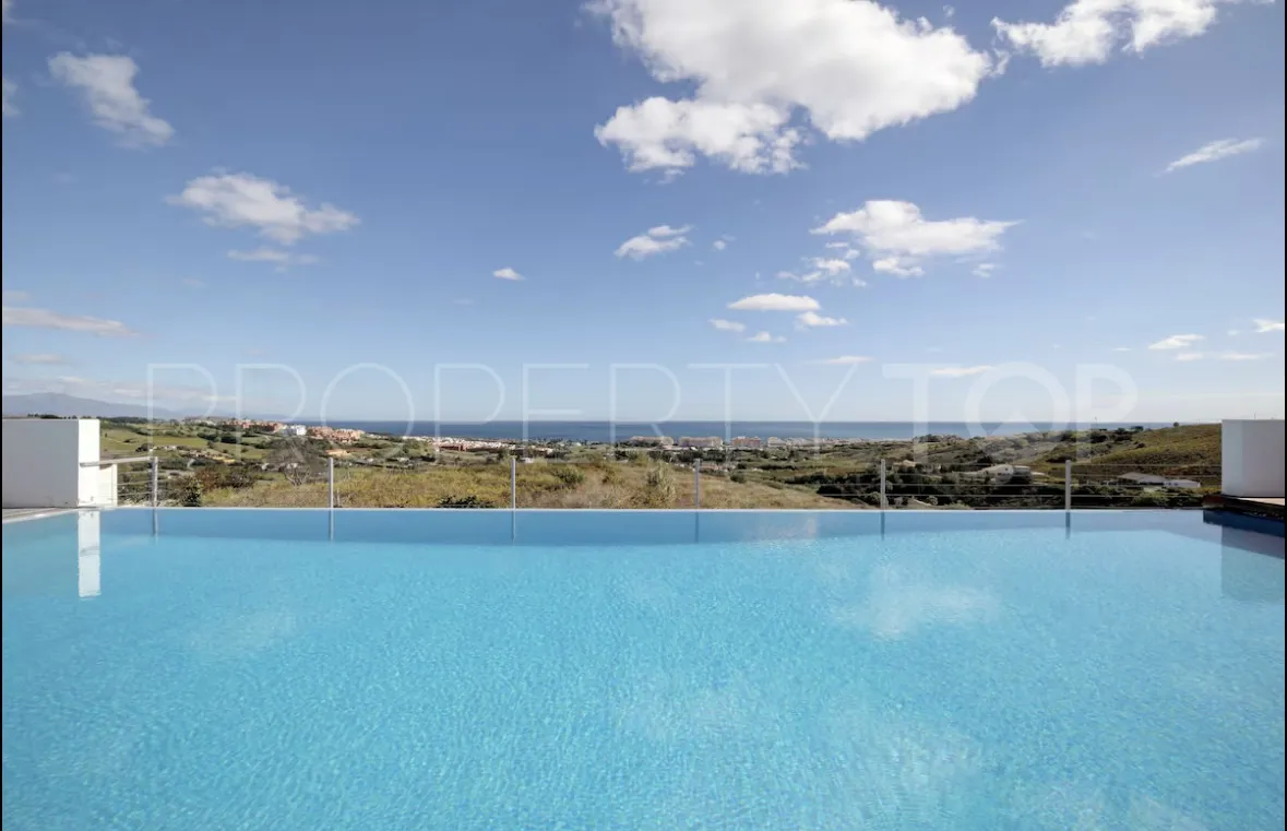 6 bedrooms villa in Manilva for sale