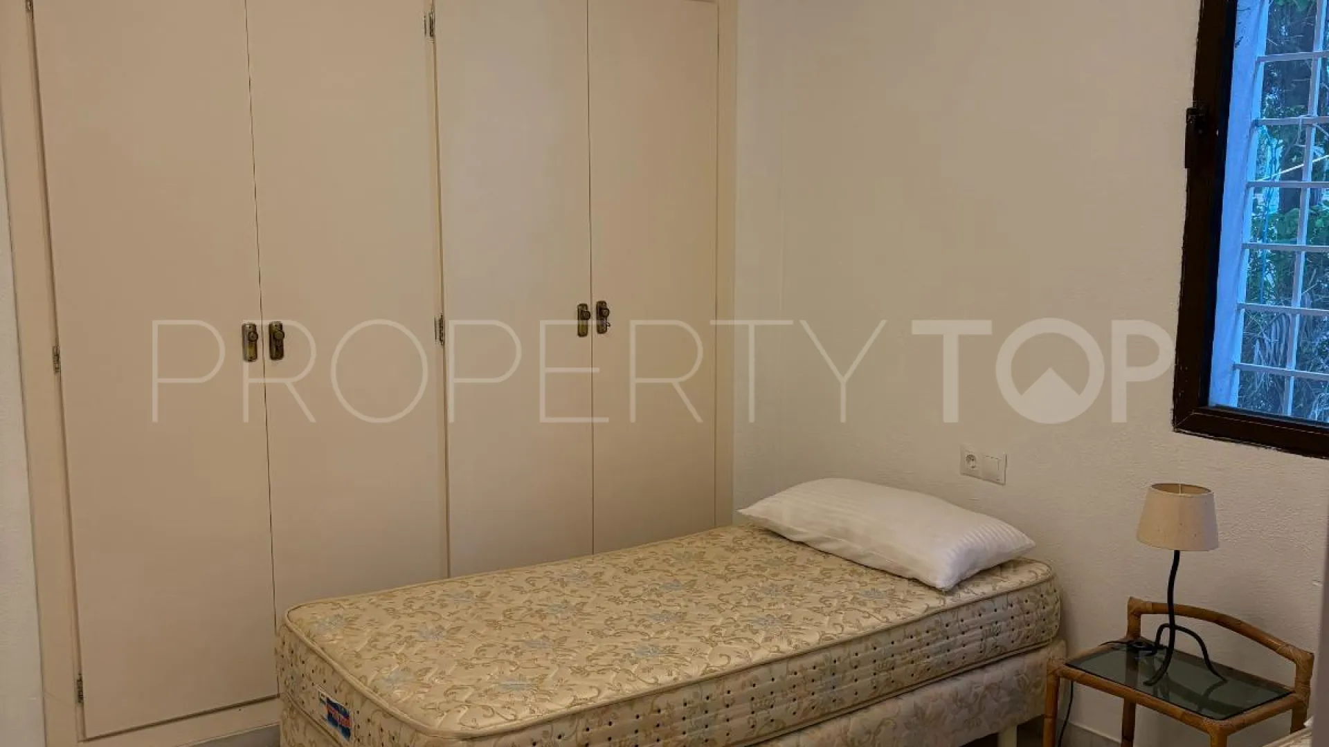 Artola, villa en venta de 4 dormitorios