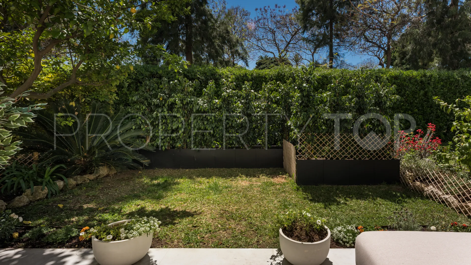 Apartamento planta baja de 3 dormitorios en venta en La Quinta