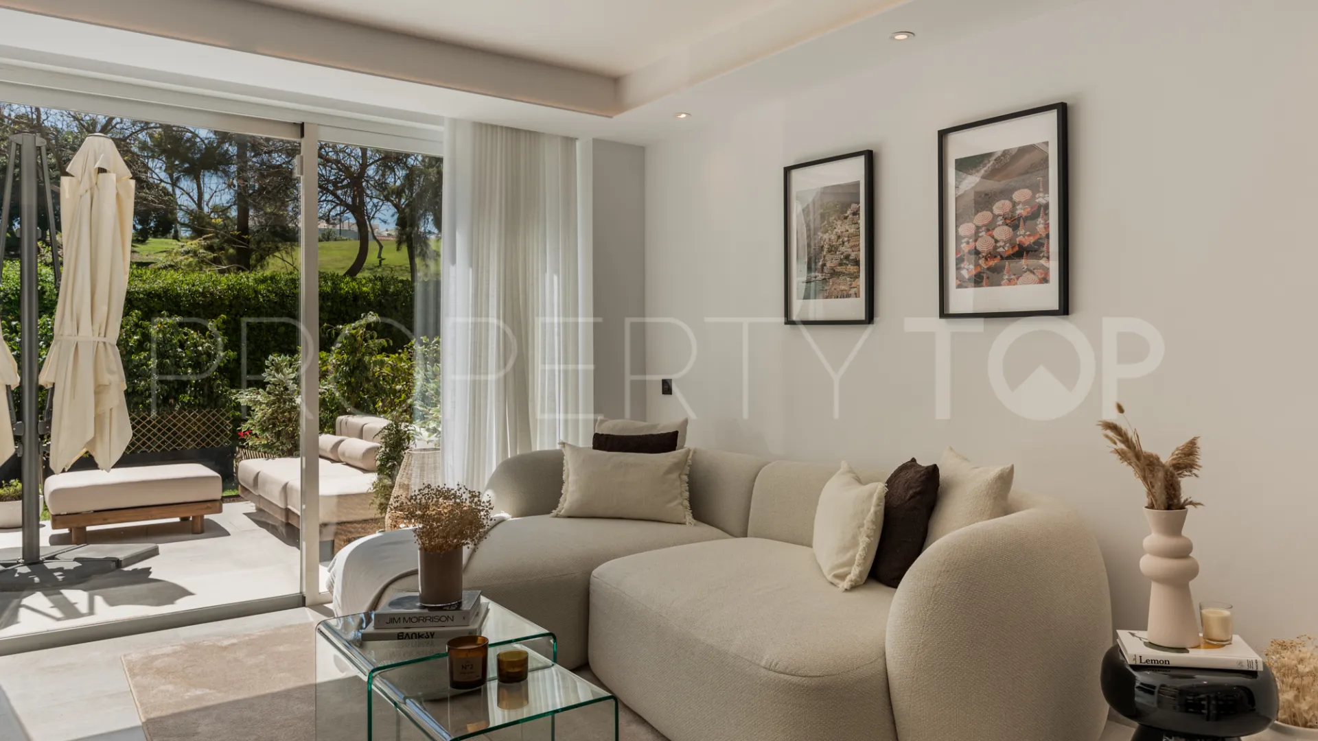 Apartamento planta baja de 3 dormitorios en venta en La Quinta