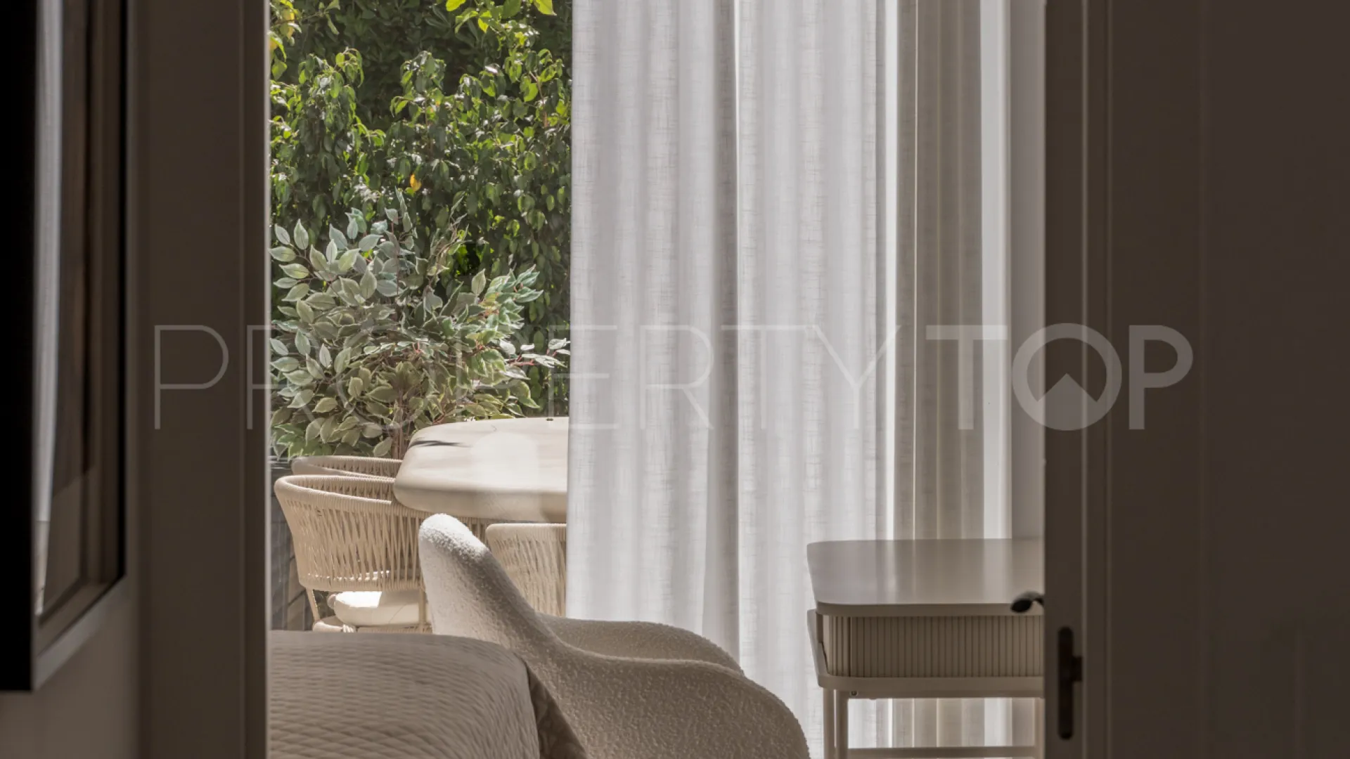 Apartamento planta baja de 3 dormitorios en venta en La Quinta