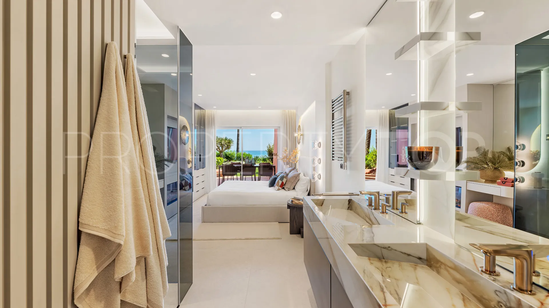 Ground floor apartment for sale in Menara Beach