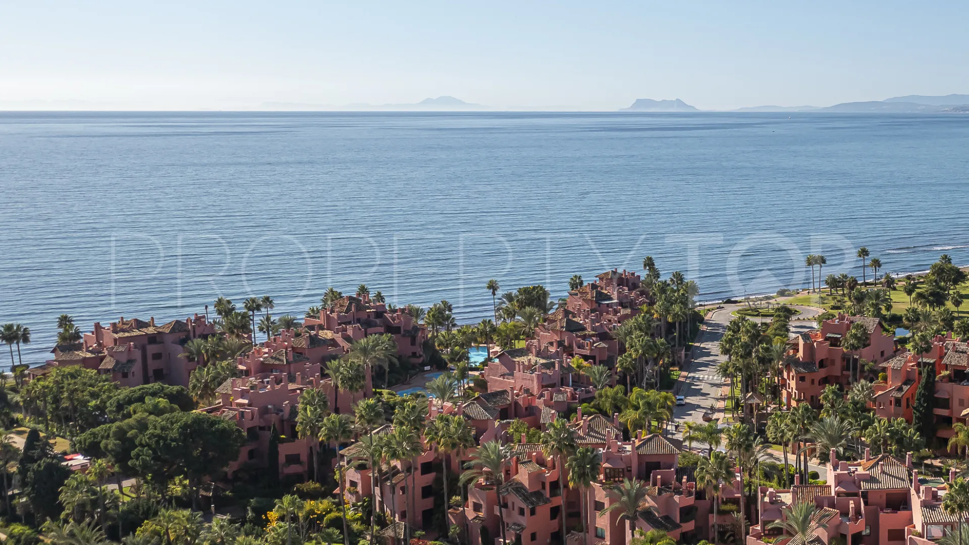 Ground floor apartment for sale in Menara Beach