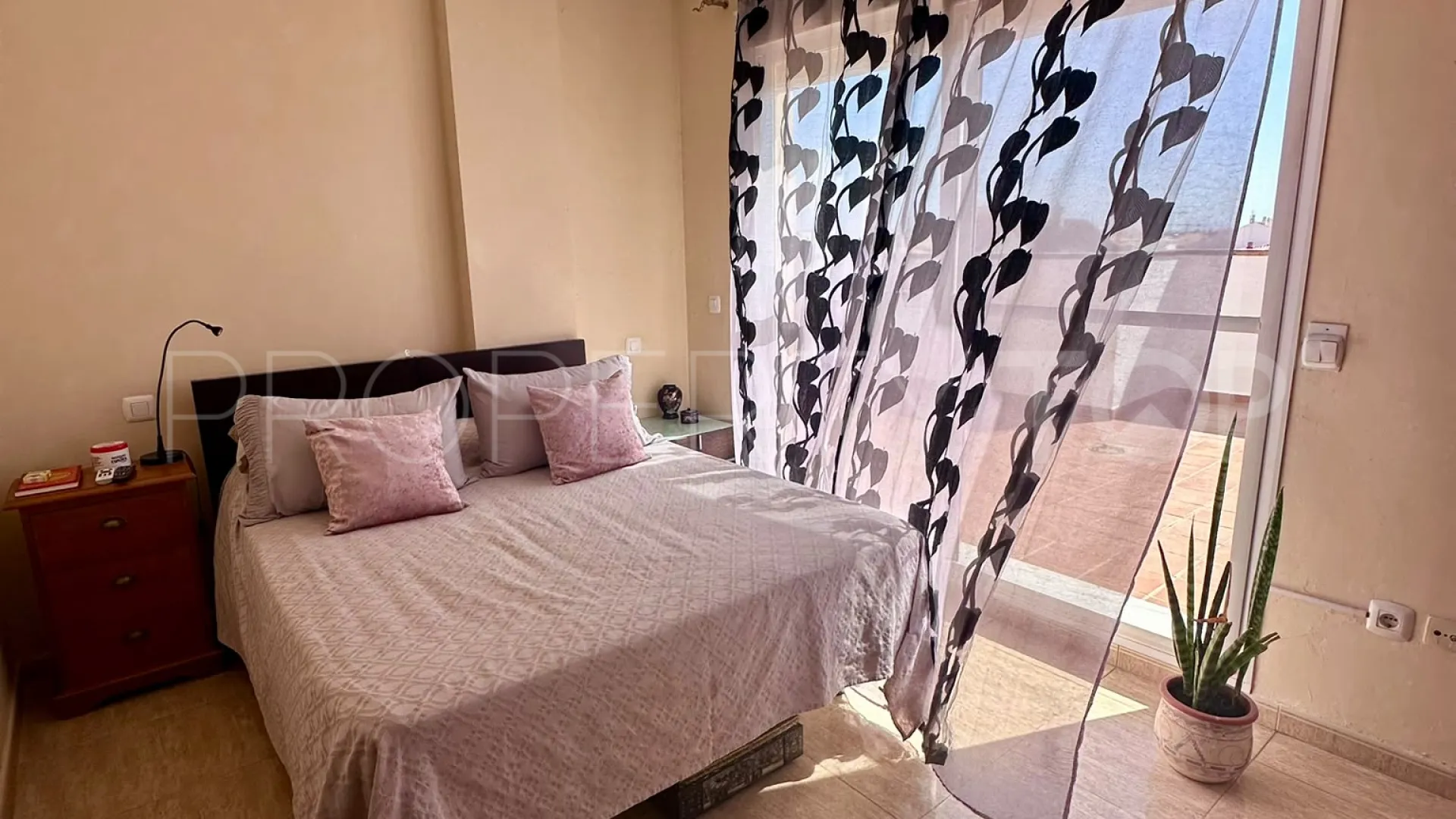 Ático con 3 dormitorios a la venta en San Pedro de Alcantara