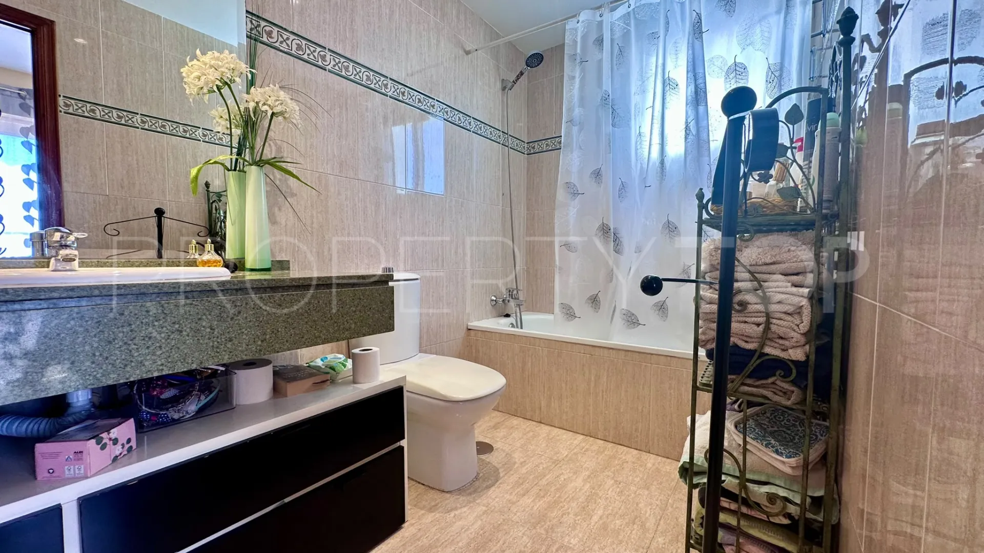 Ático con 3 dormitorios a la venta en San Pedro de Alcantara
