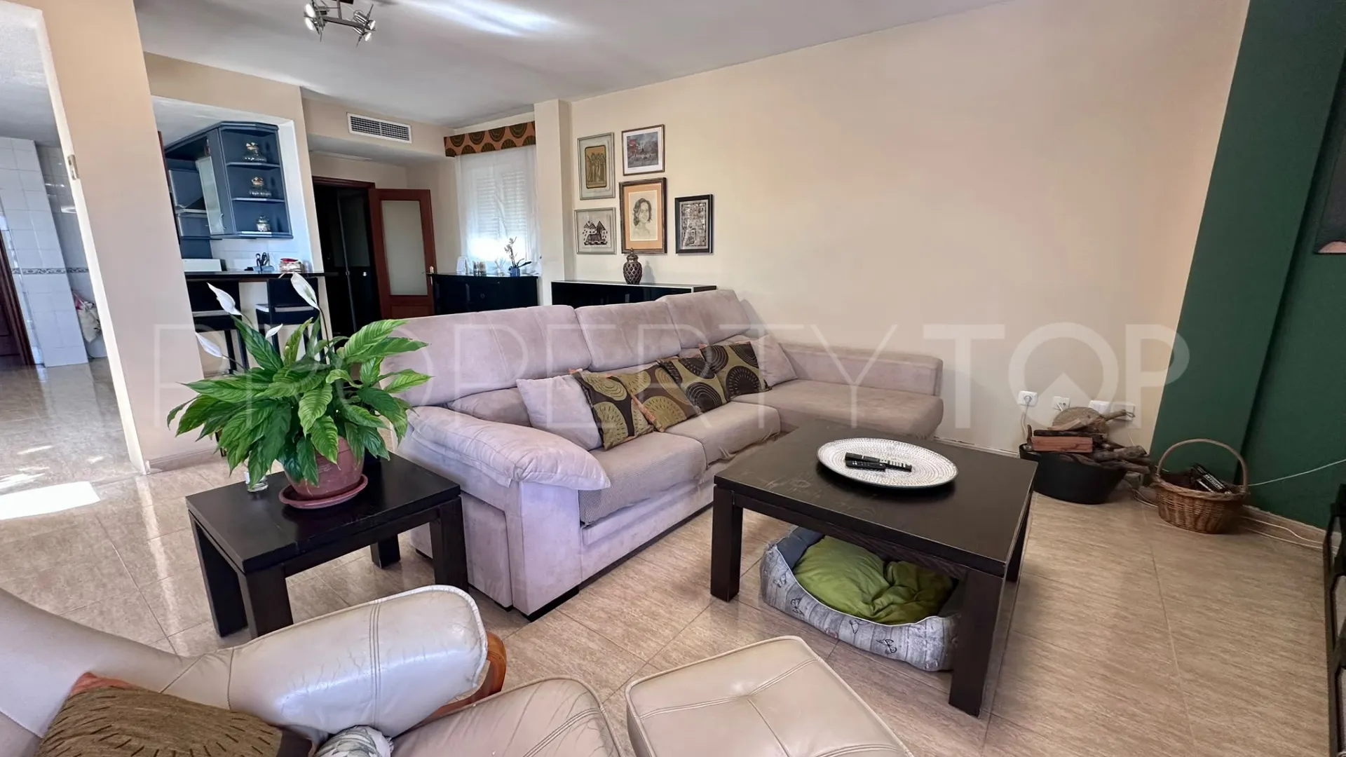 Ático con 3 dormitorios a la venta en San Pedro de Alcantara