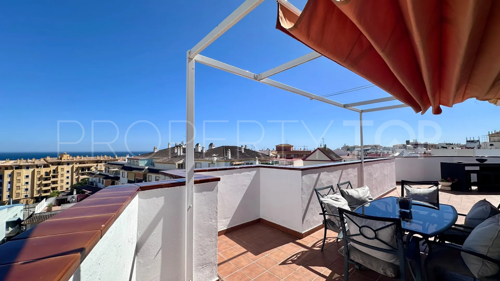 Ático con 3 dormitorios a la venta en San Pedro de Alcantara