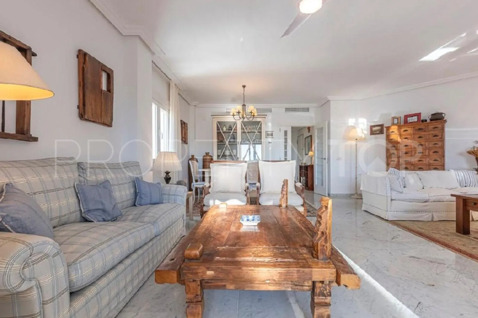 Apartment for sale in Bahia de Marbella