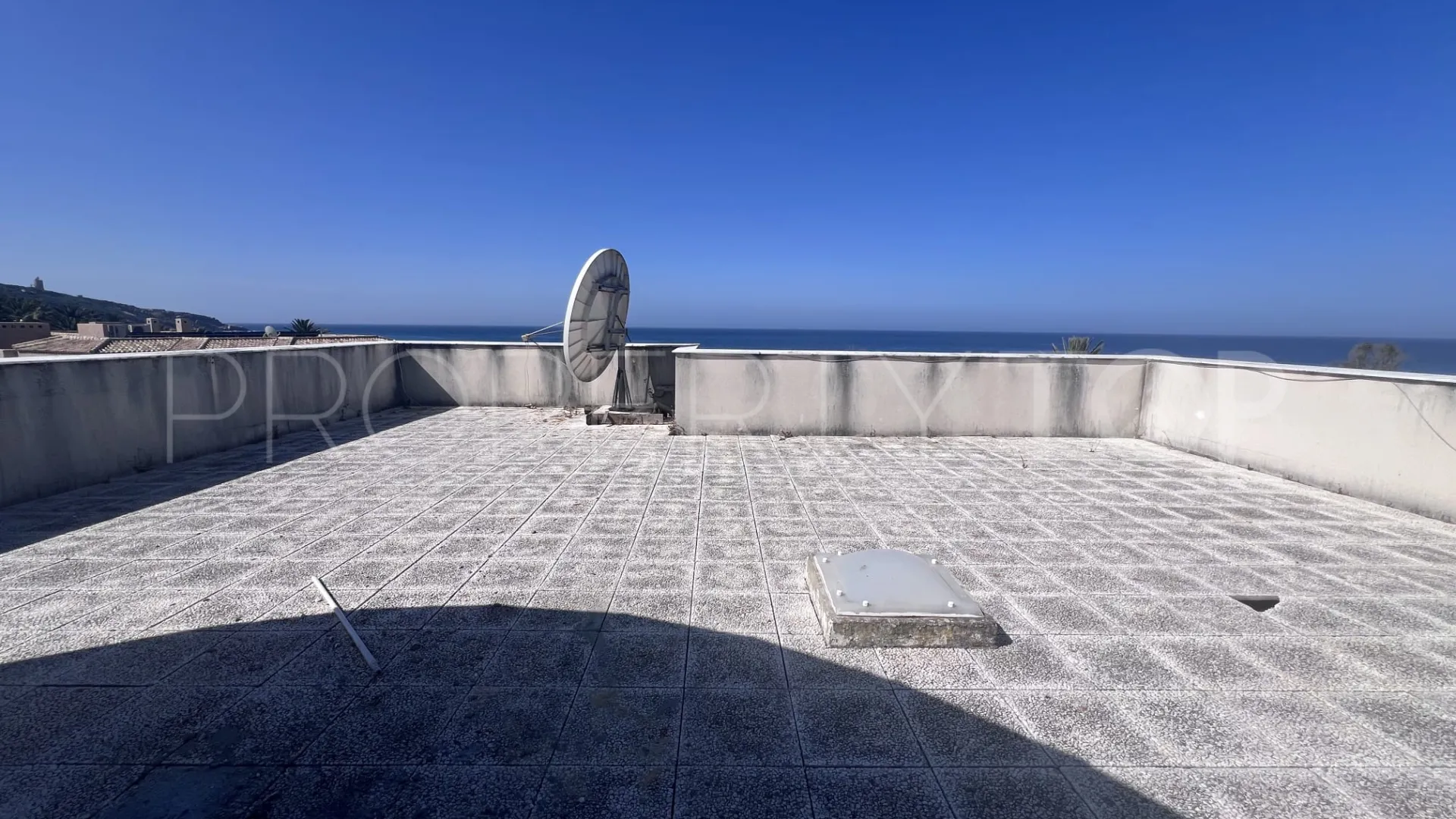 5 bedrooms villa in Atlanterra for sale