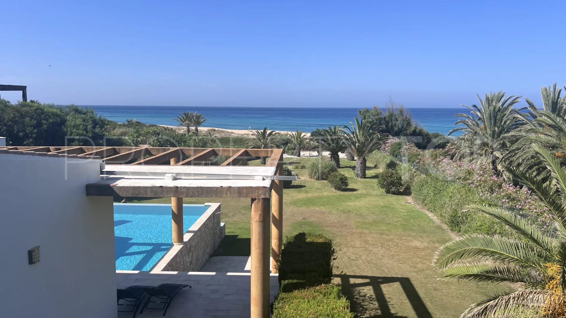 5 bedrooms villa in Atlanterra for sale