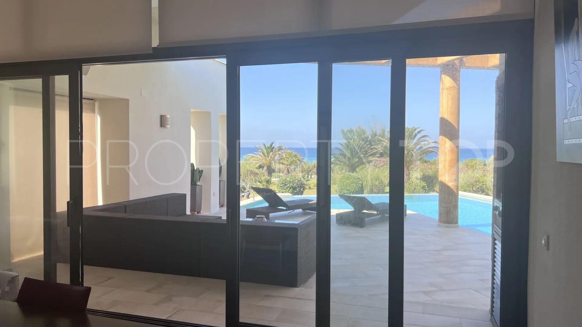 5 bedrooms villa in Atlanterra for sale