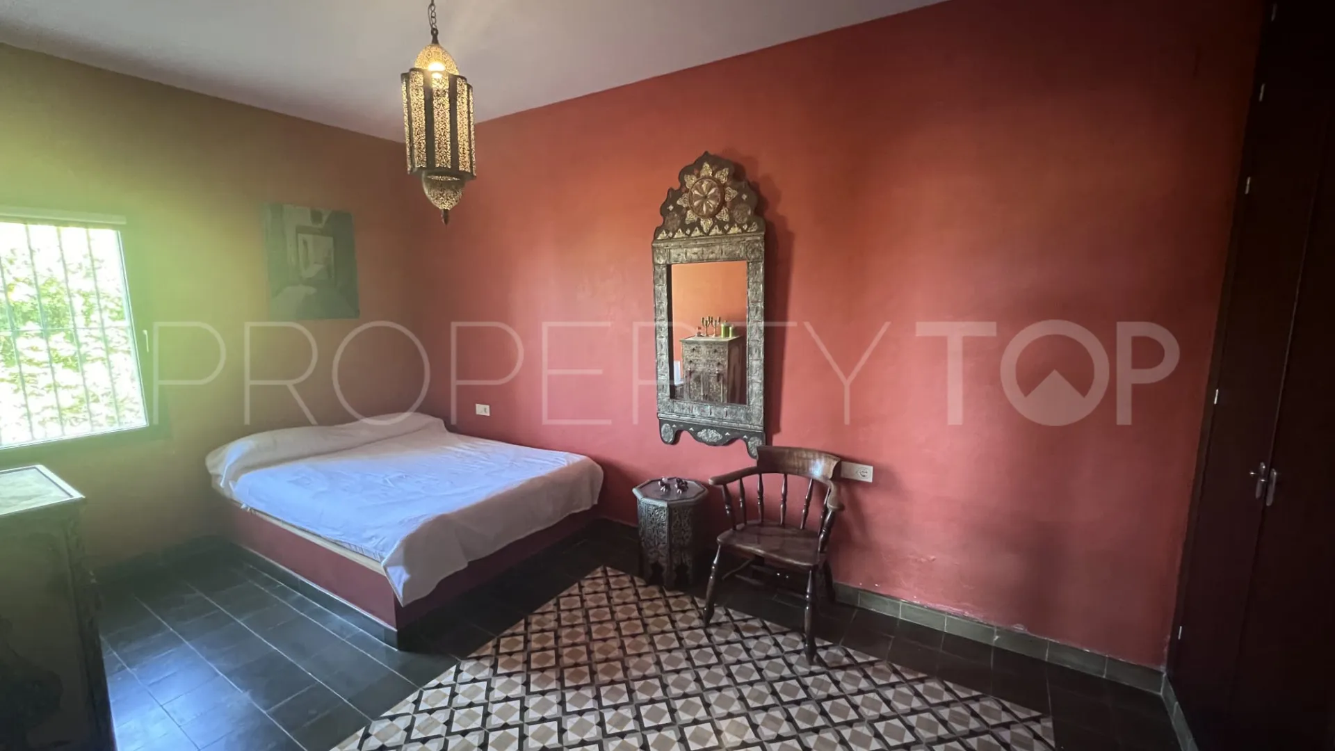 5 bedrooms villa in Atlanterra for sale