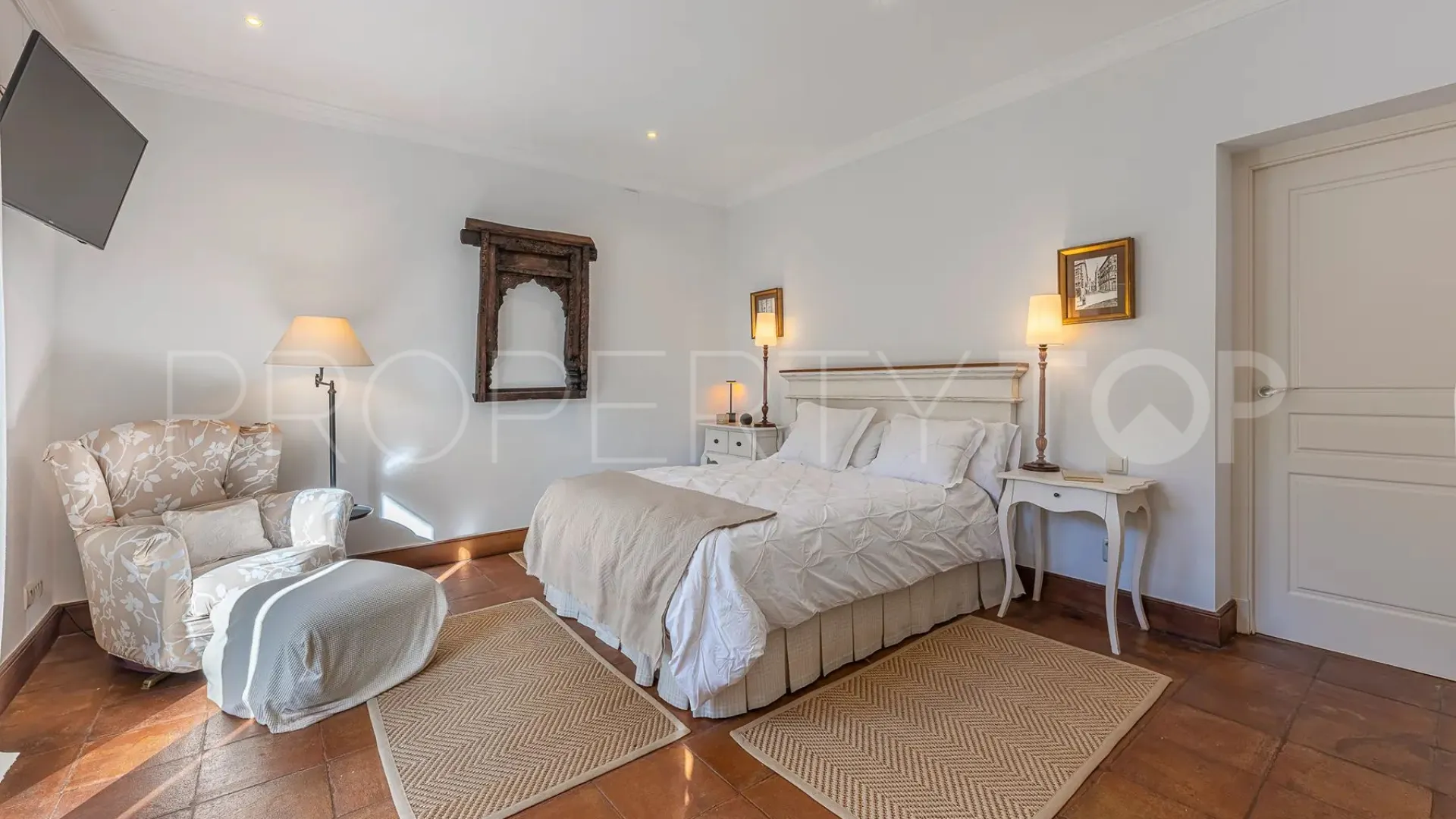 Villa con 5 dormitorios a la venta en Los Monteros Playa