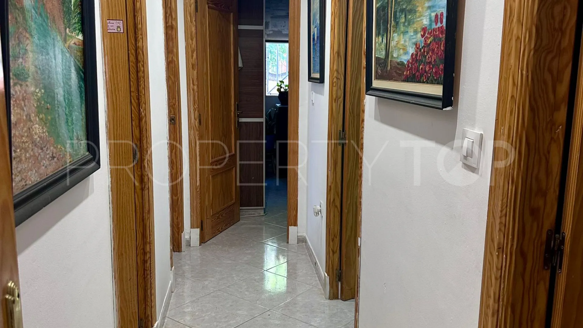 Buy San Pedro de Alcantara 4 bedrooms ground floor apartment