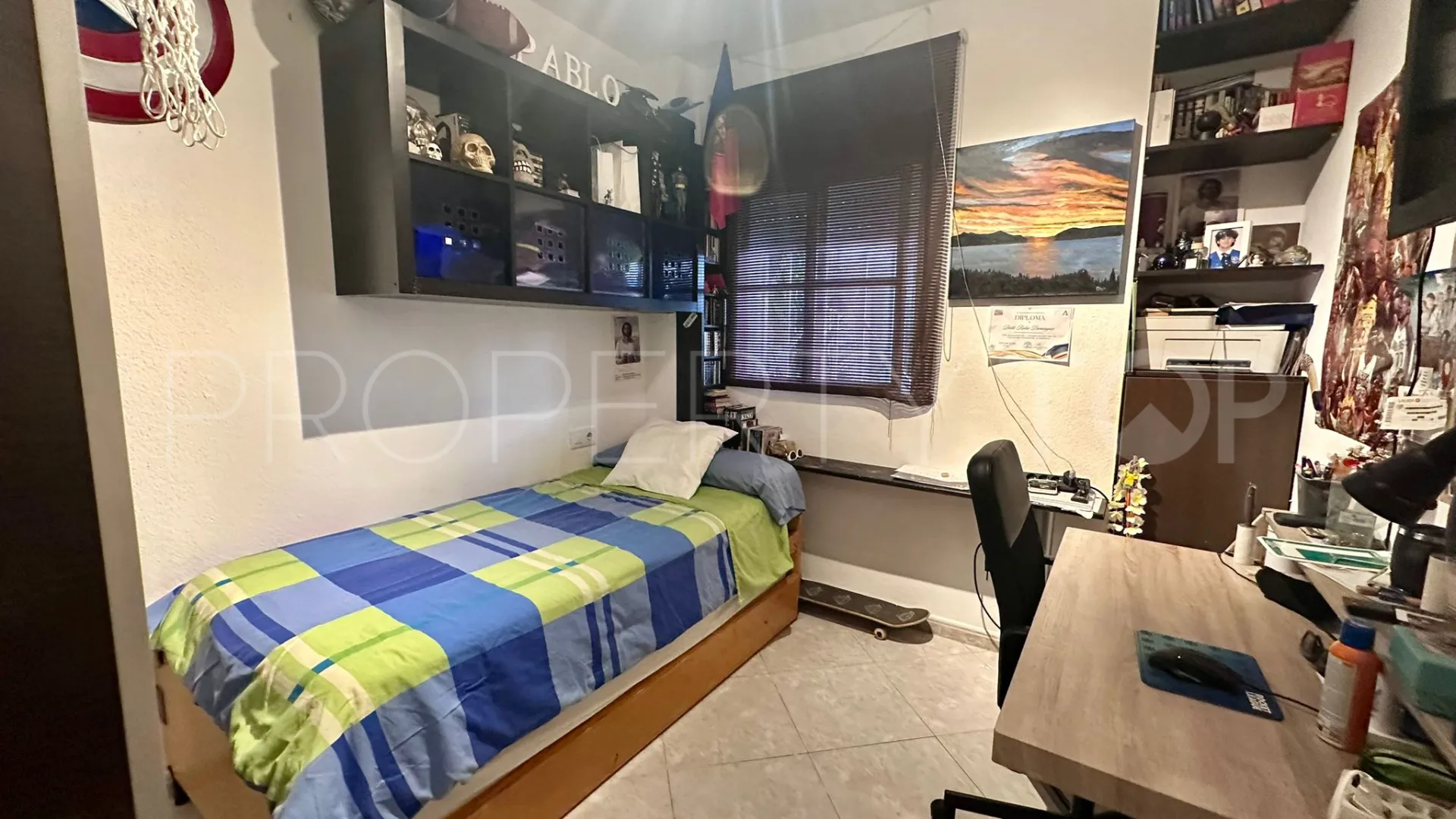 Buy San Pedro de Alcantara 4 bedrooms ground floor apartment