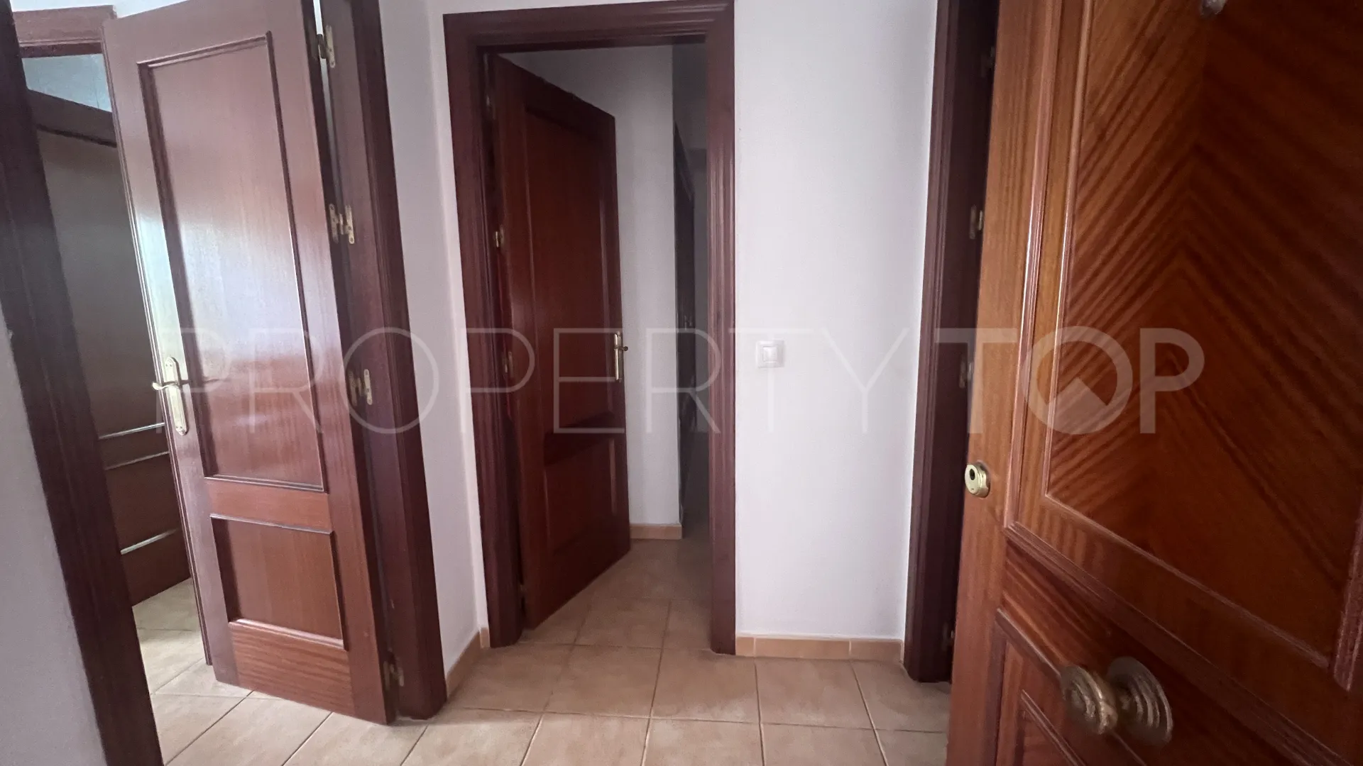 Apartamento planta baja a la venta de 1 dormitorio en Tarifa