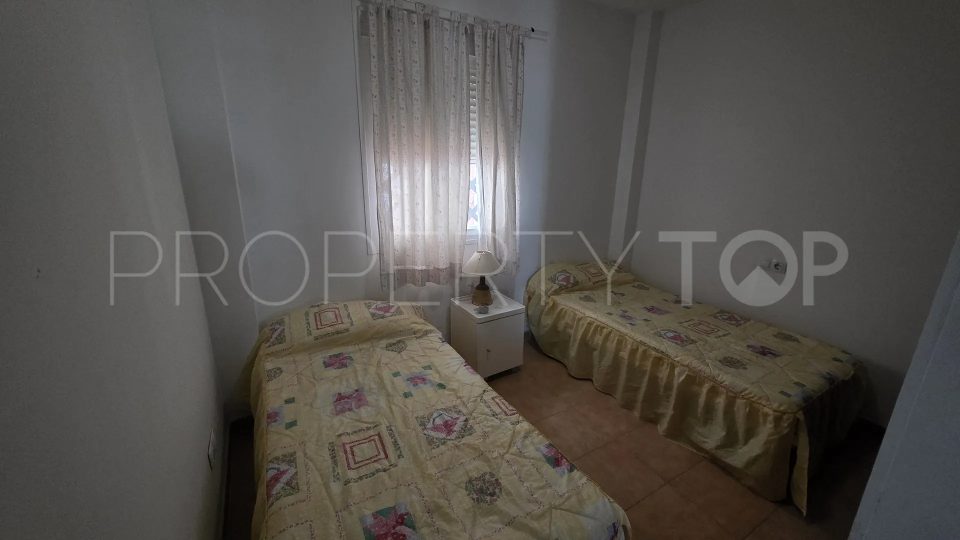 Ground floor apartment for sale in Tarifa