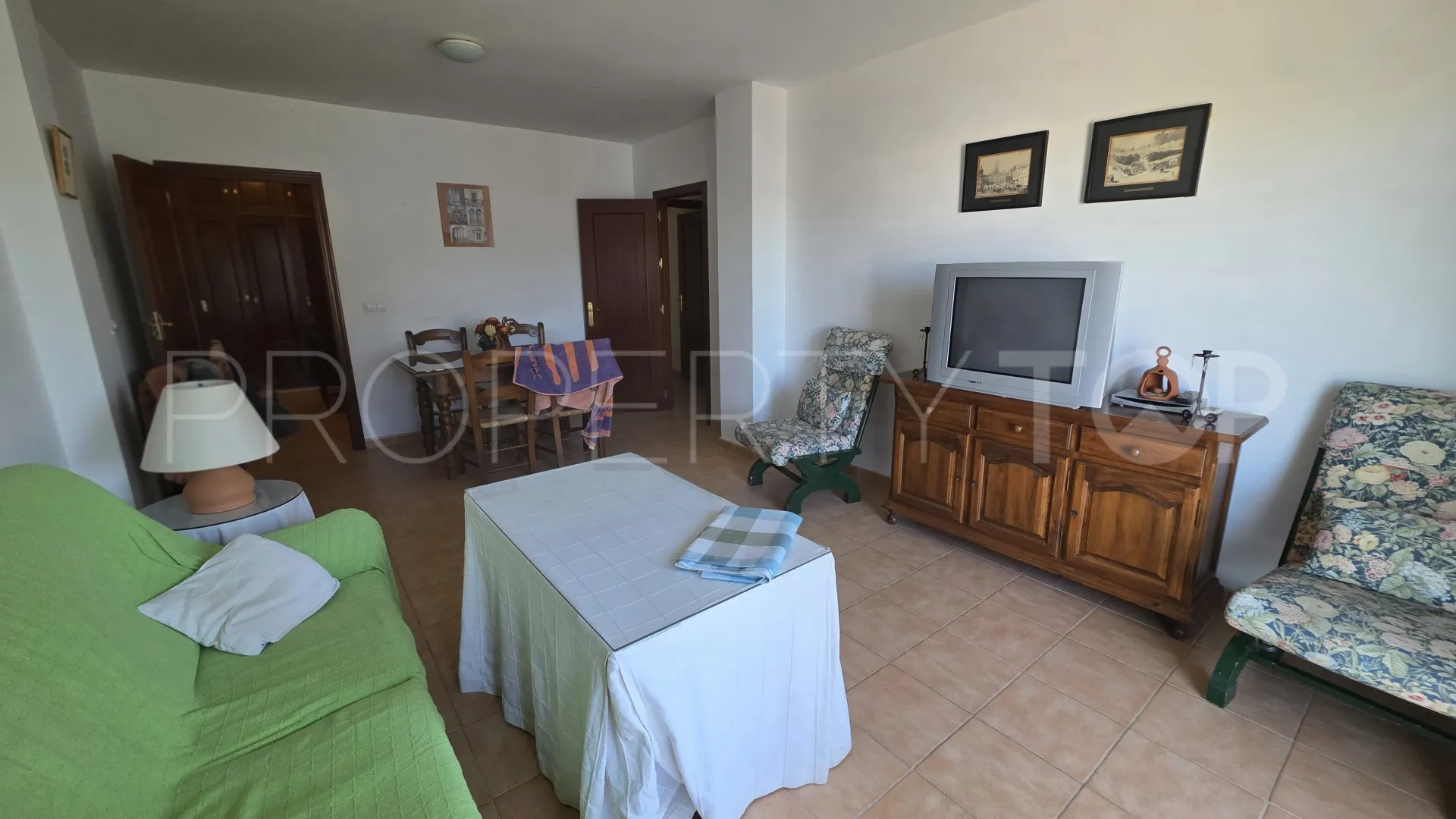Ground floor apartment for sale in Tarifa