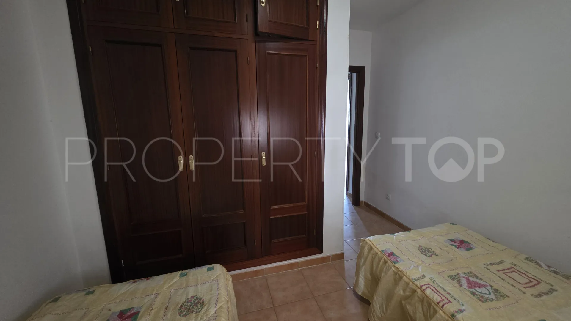 Ground floor apartment for sale in Tarifa