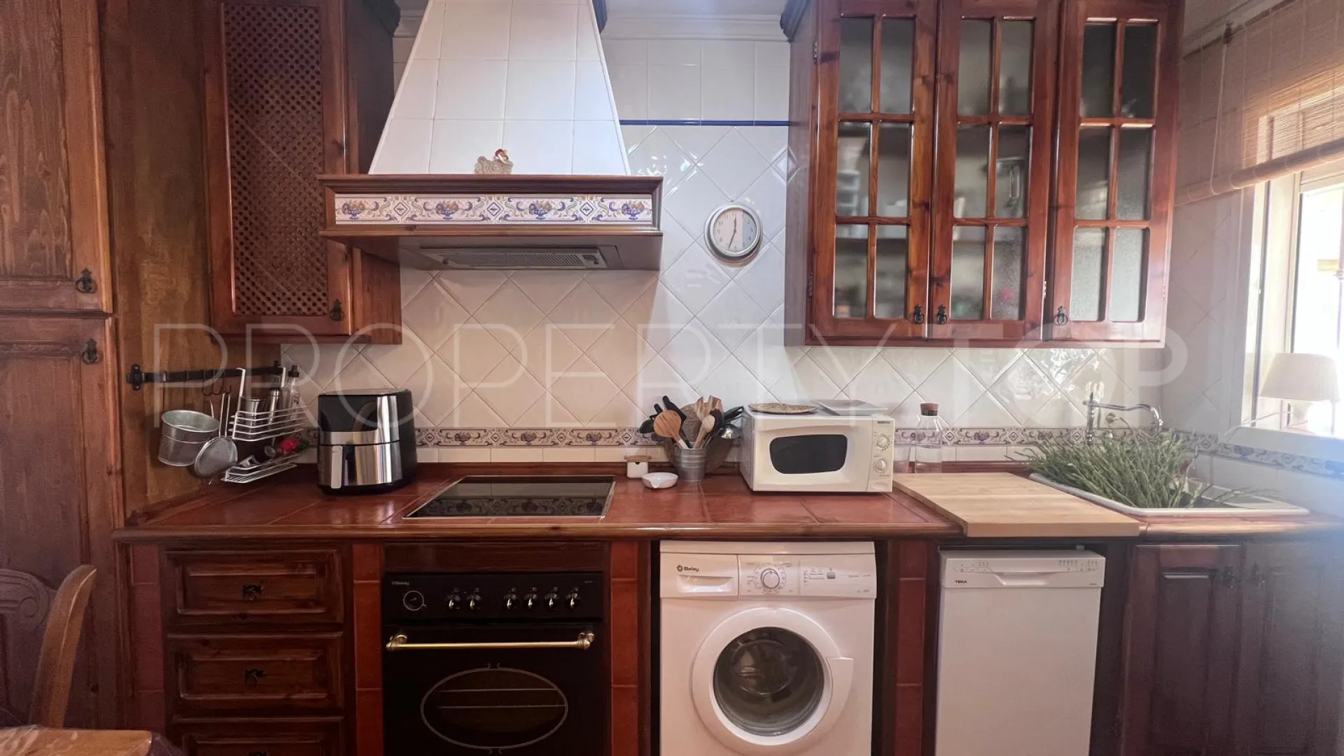 Tarifa chalet for sale