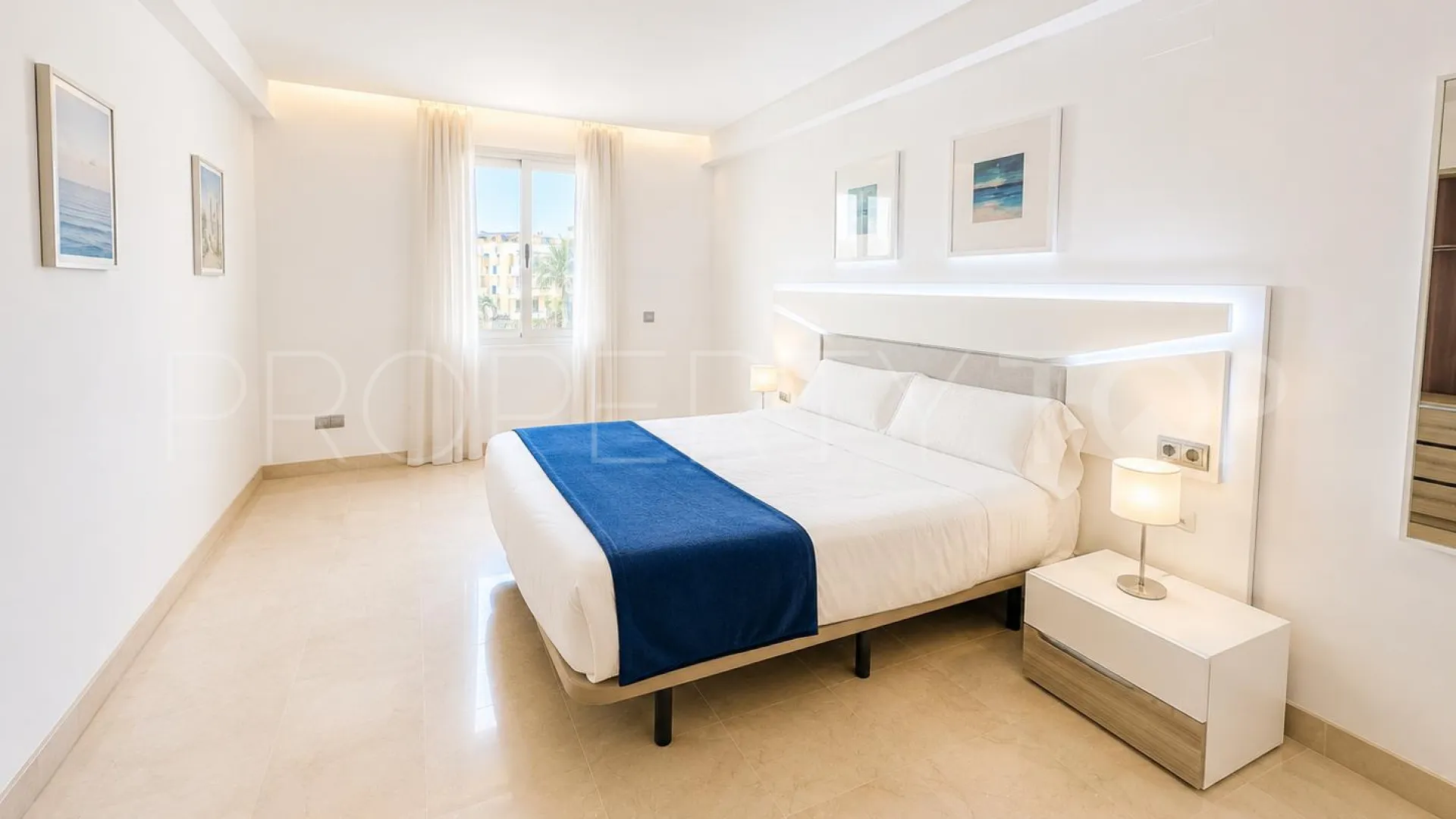 Cortijo Blanco, atico duplex en venta de 3 dormitorios