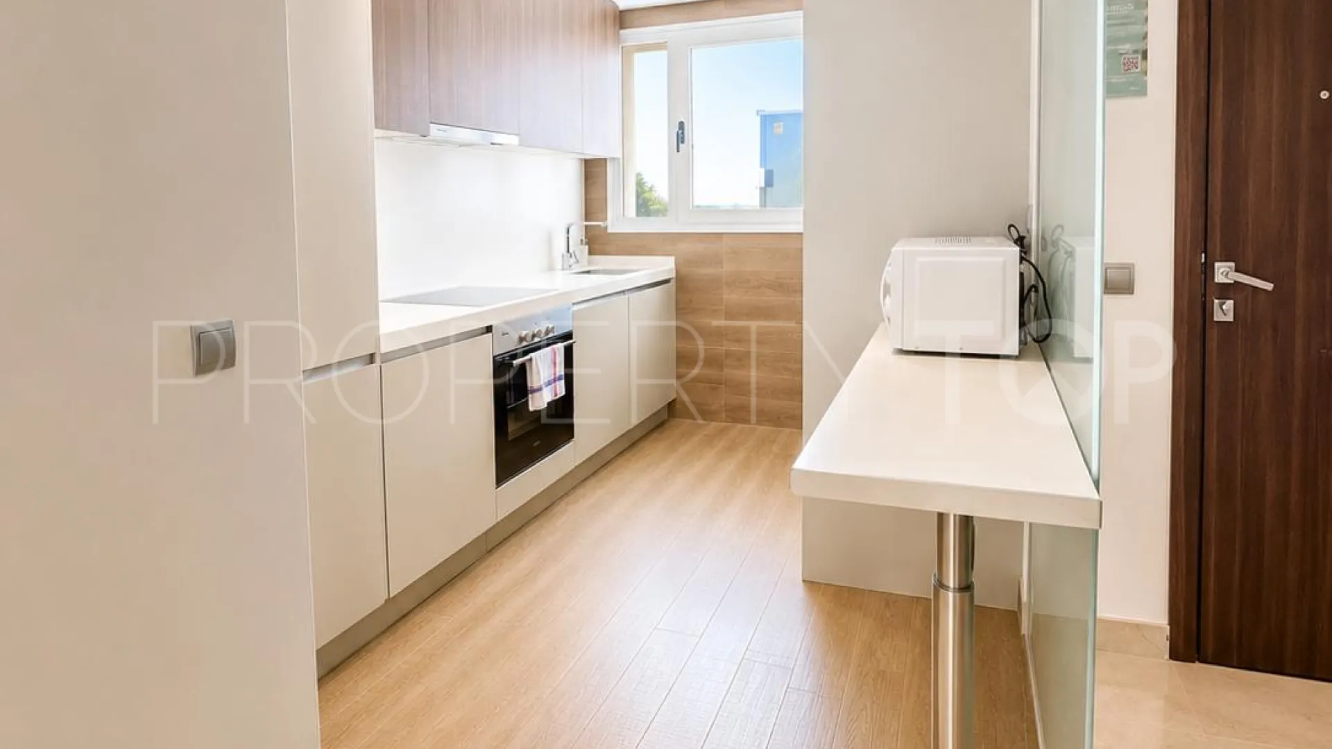 Cortijo Blanco, atico duplex en venta de 3 dormitorios