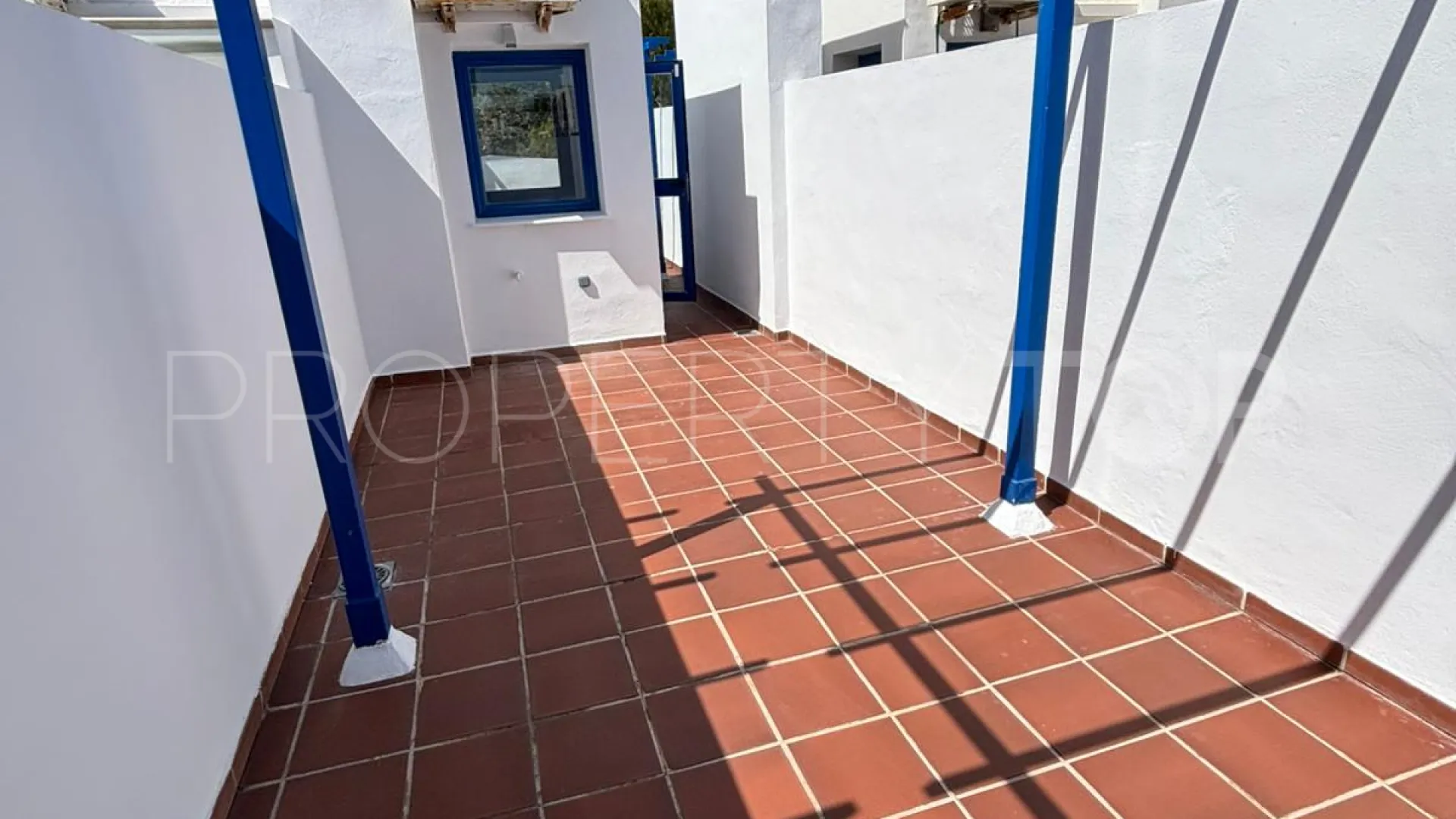 Benalmadena Costa, atico duplex con 1 dormitorio a la venta