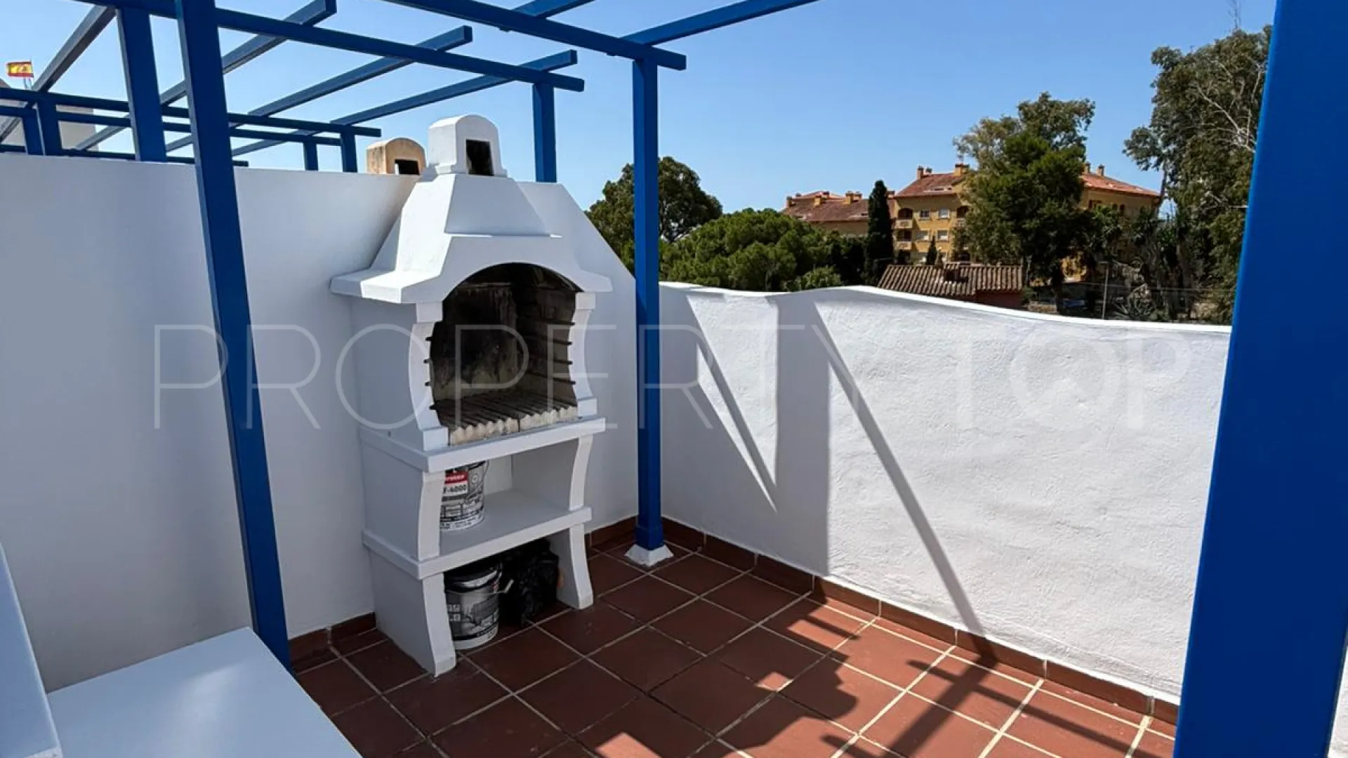 Benalmadena Costa, atico duplex con 1 dormitorio a la venta