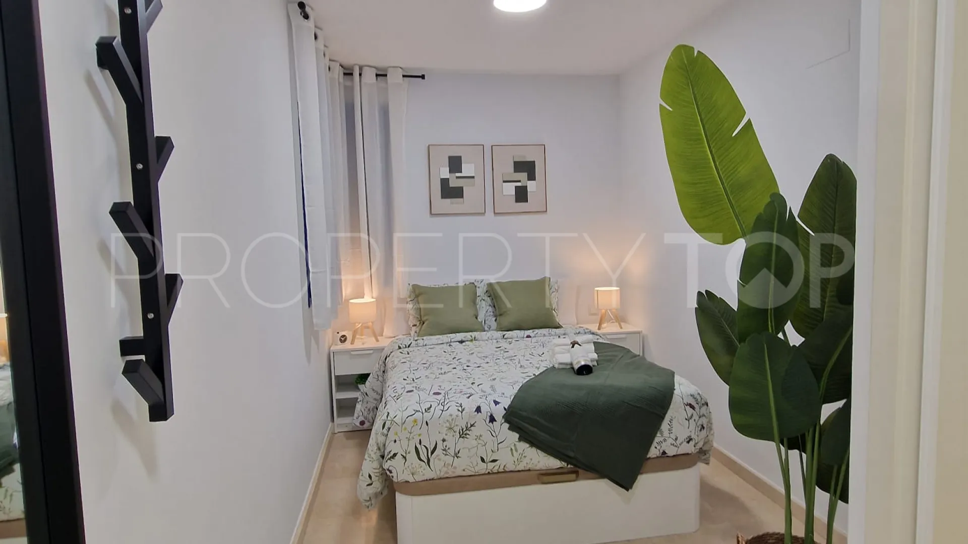 For sale penthouse in Benalmadena Costa